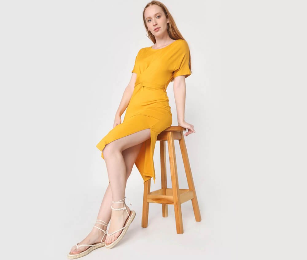 Imagem de vestido com rasteirinha
