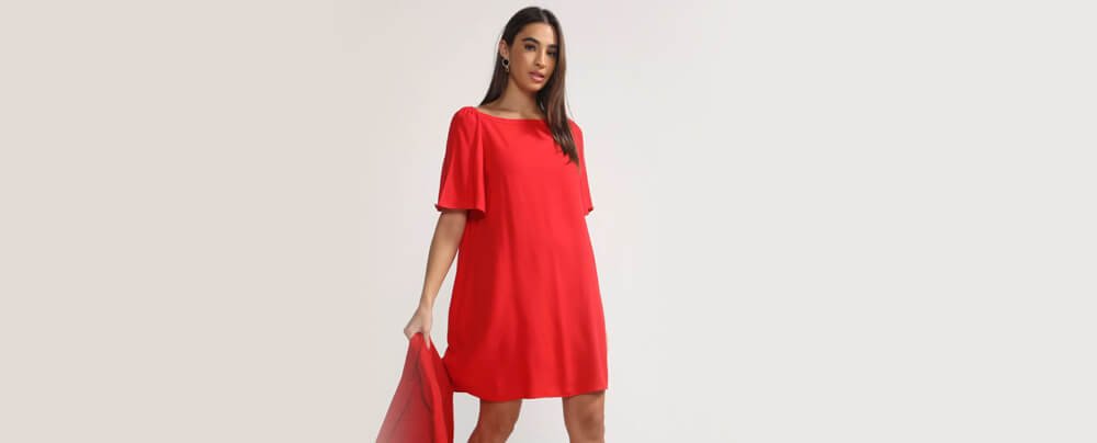 Imagem de vestido com blazer