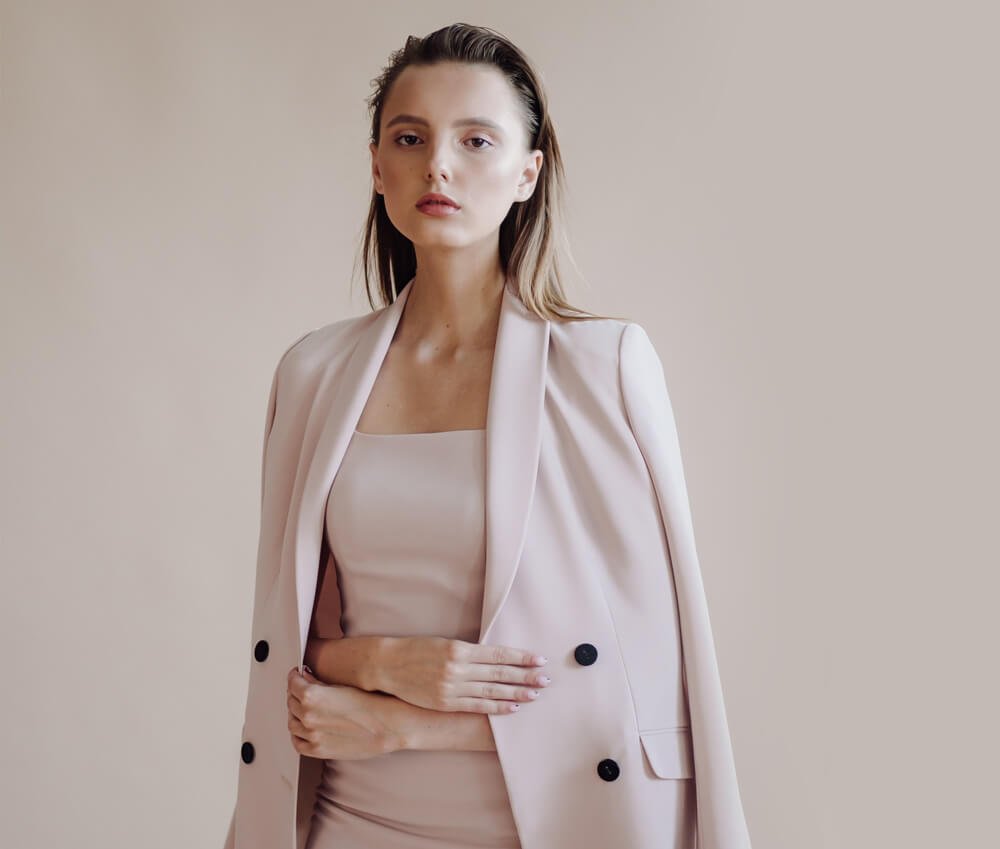 Imagem de vestido com blazer
