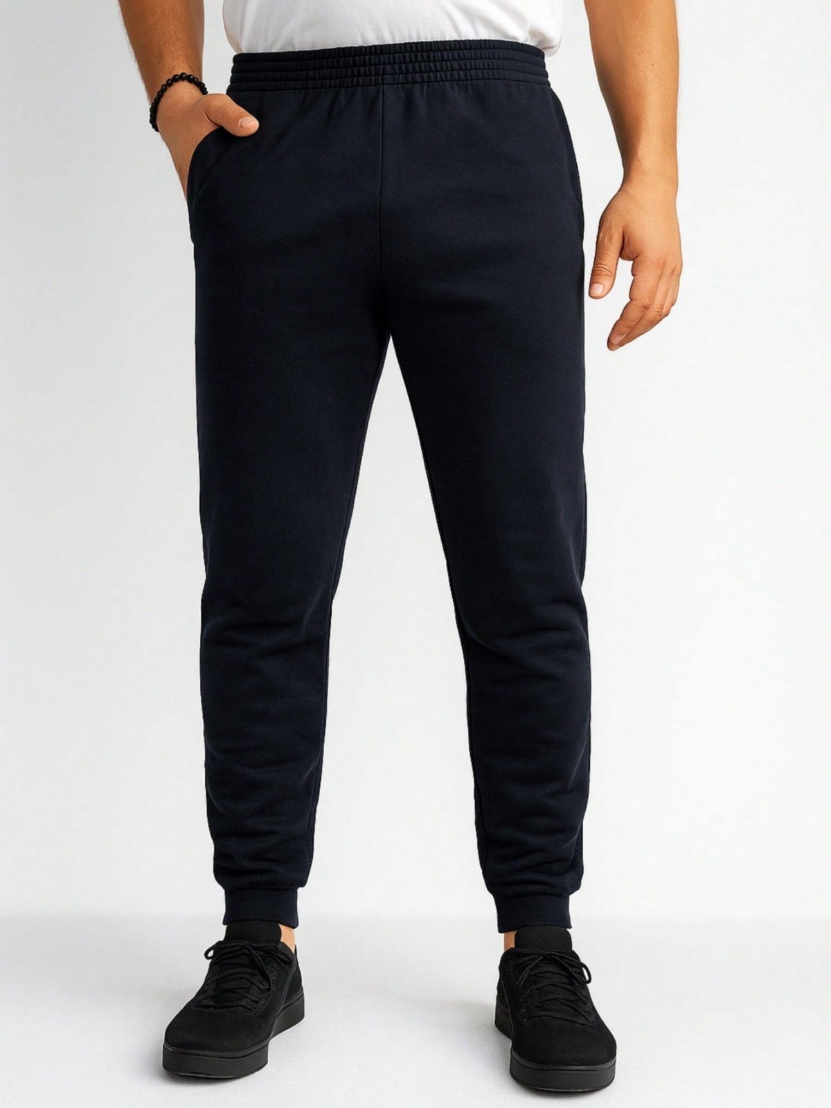 Calça de Moletom Masculina com Bolso Jogger Preto