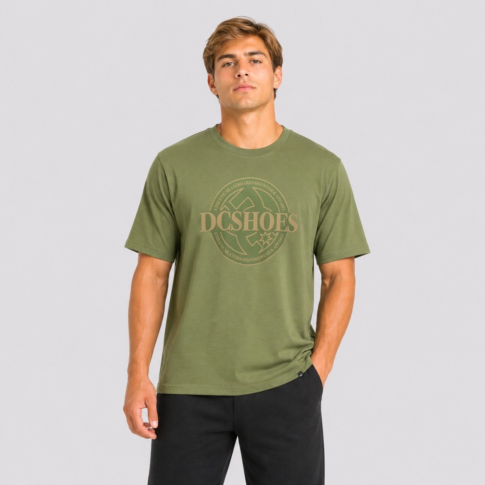 Camiseta DC Star Side Verde Oliva