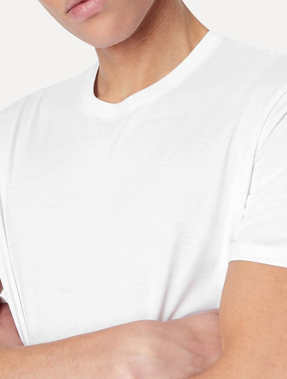 Vista 3 Camiseta Armani Exchange Masculina Slim Fit em Cotton Pima Branca branco Armani Exchange branco