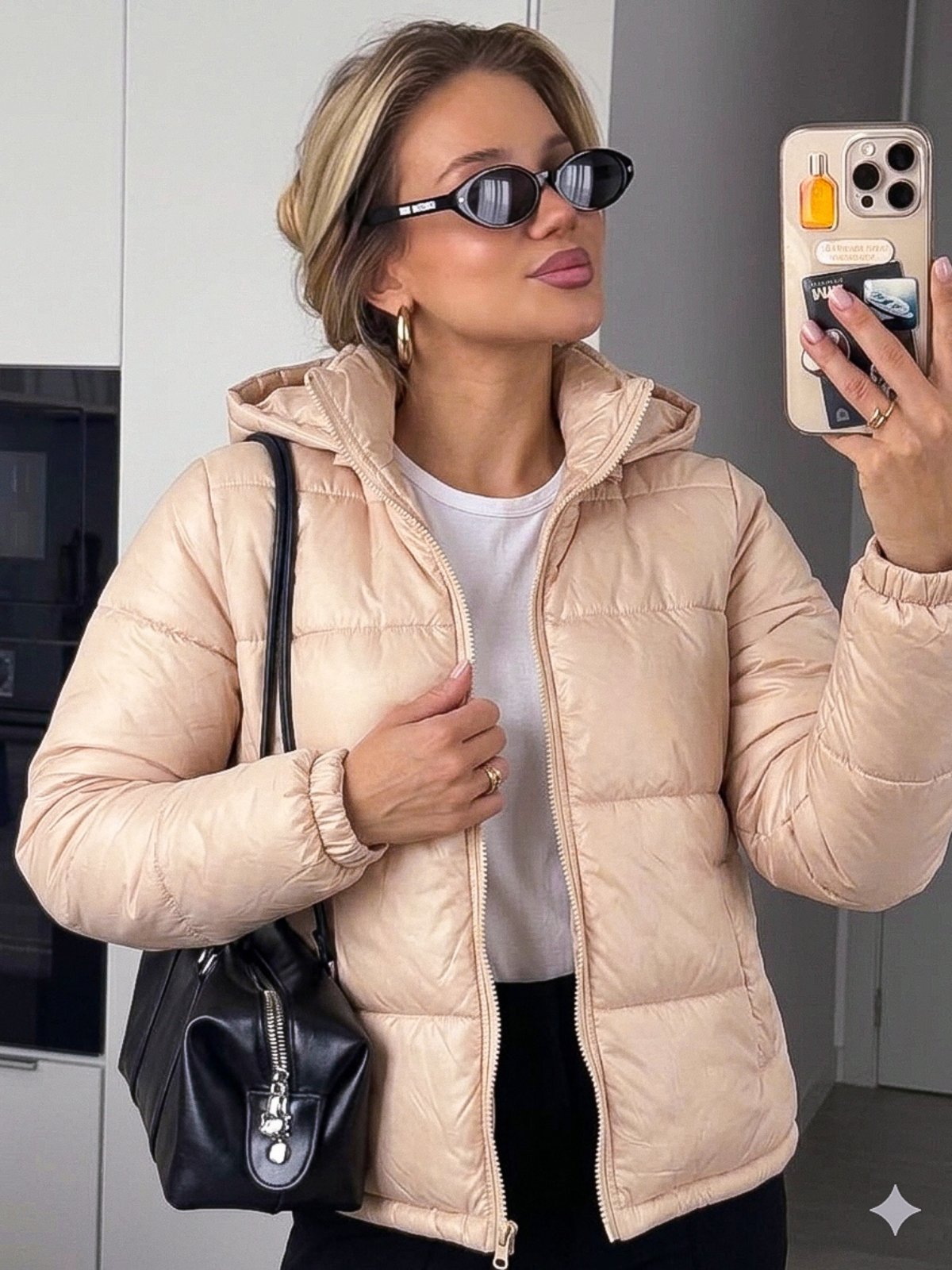 Jaqueta Puffer Longa Bege Com Capuz Removível