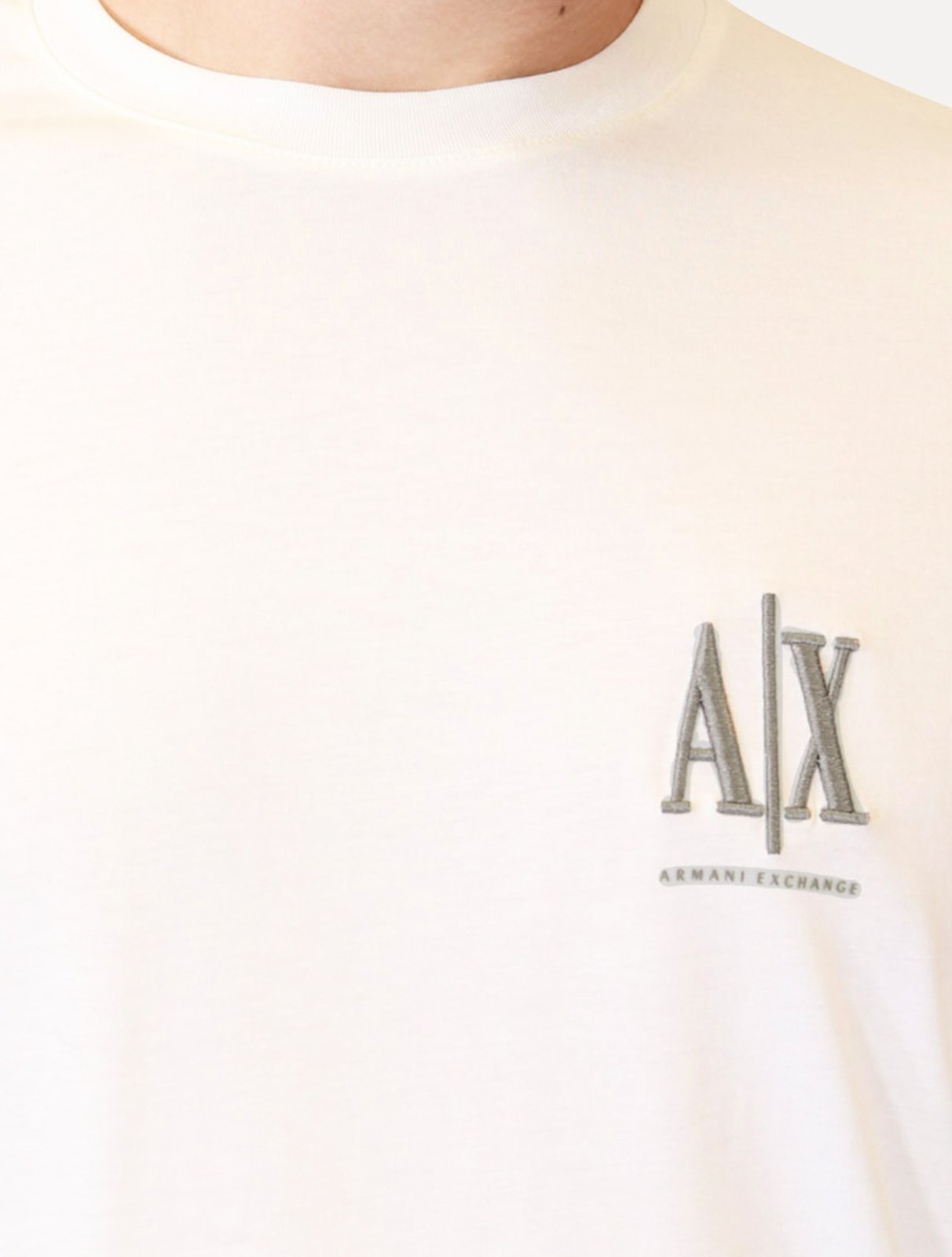 Vista 3 Camiseta Armani Exchange Masculina Embroidery AX Grey Logo Off-White off-white grey Armani Exchange off-white grey