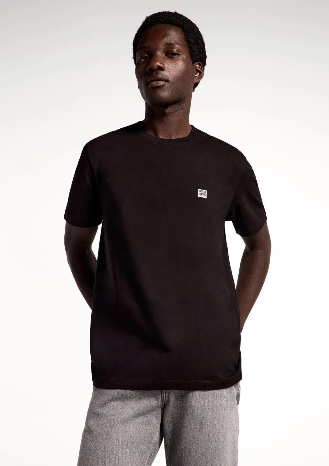Vista 2 Camiseta Masculina Manga Curta Com Estampa verde verde