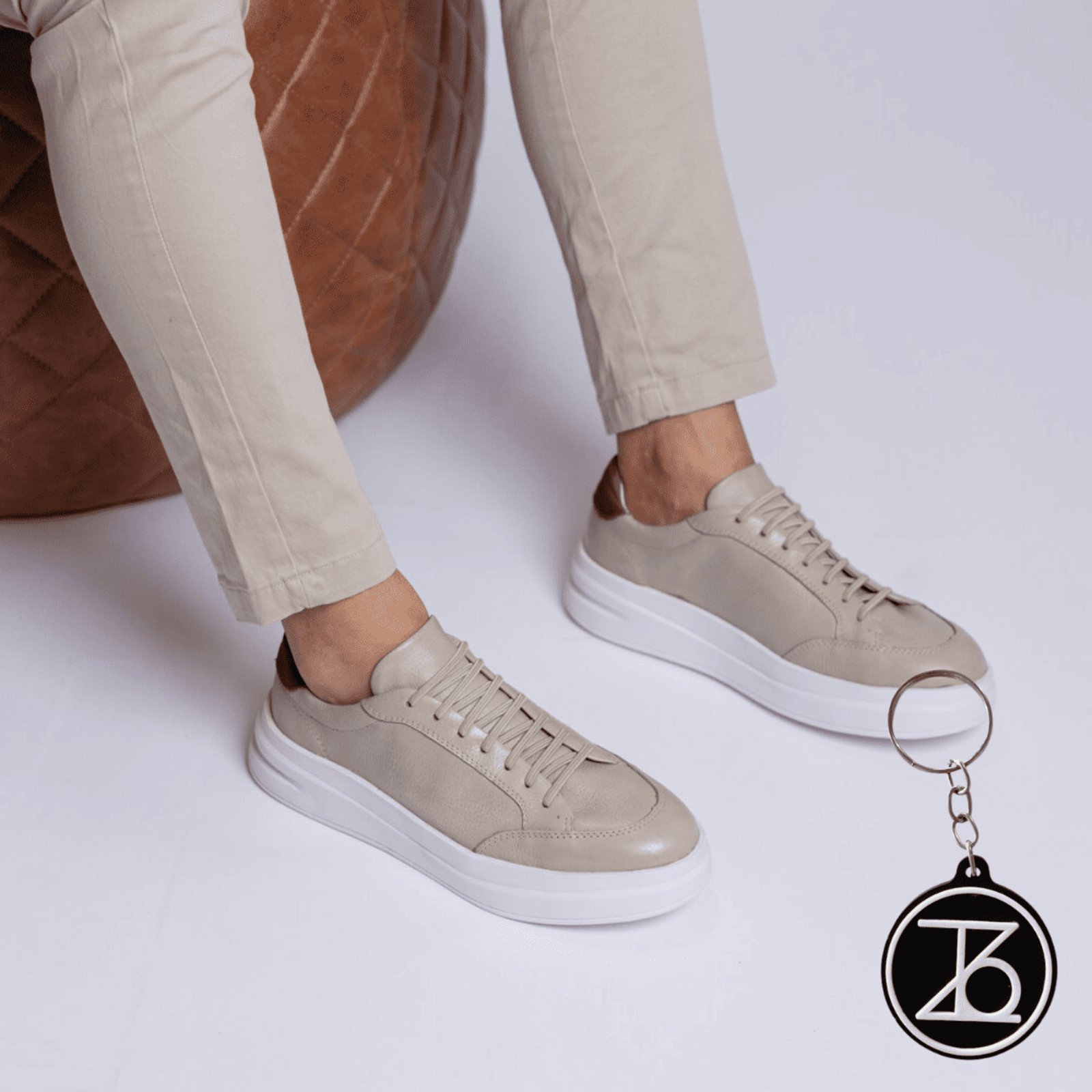 Tênis Sapatênis Casual Masculino Matteo Thezb Couro Legítimo Conforto Leve + Brinde Chaveiro Thézb