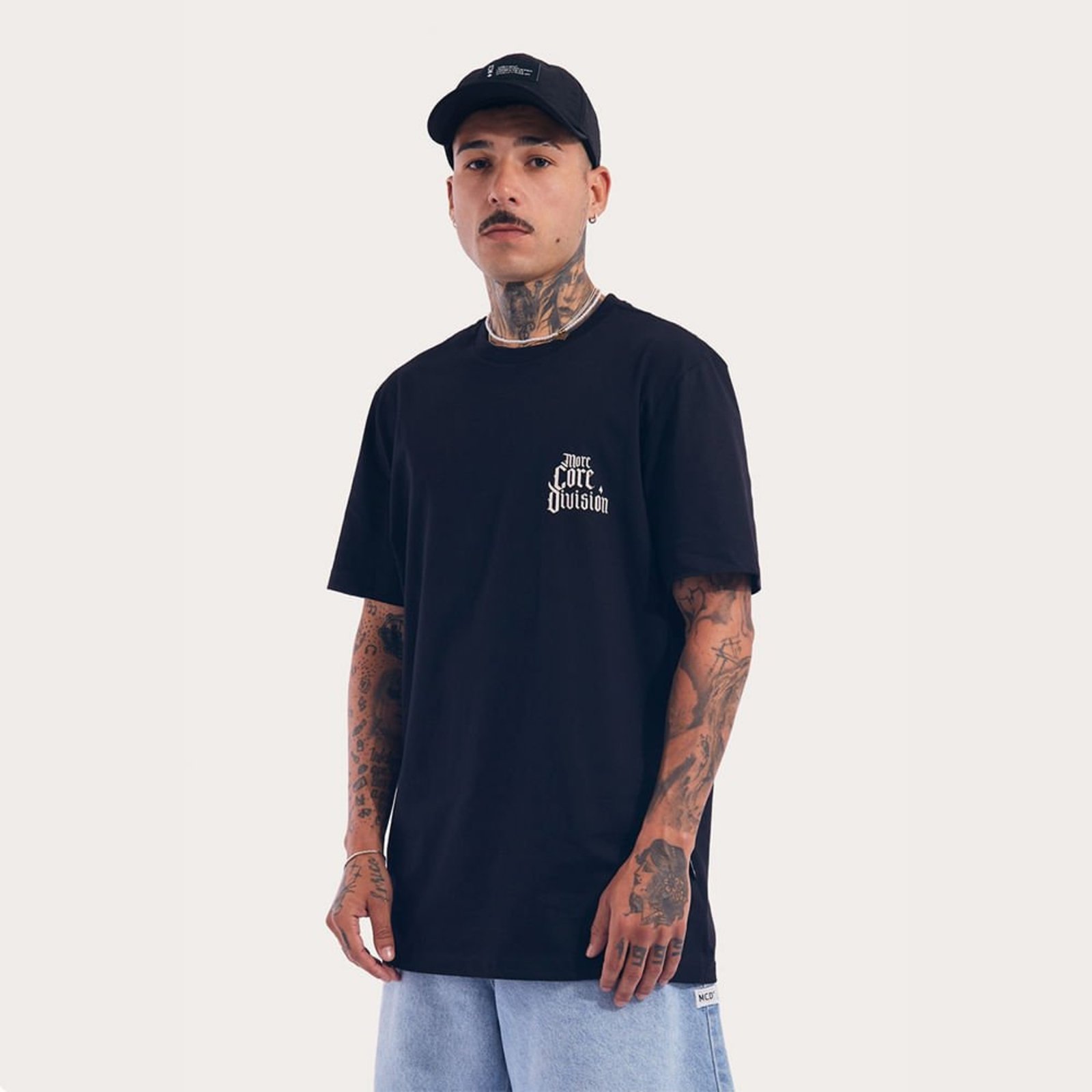 T-Shirt Regular M/C More Core Division C