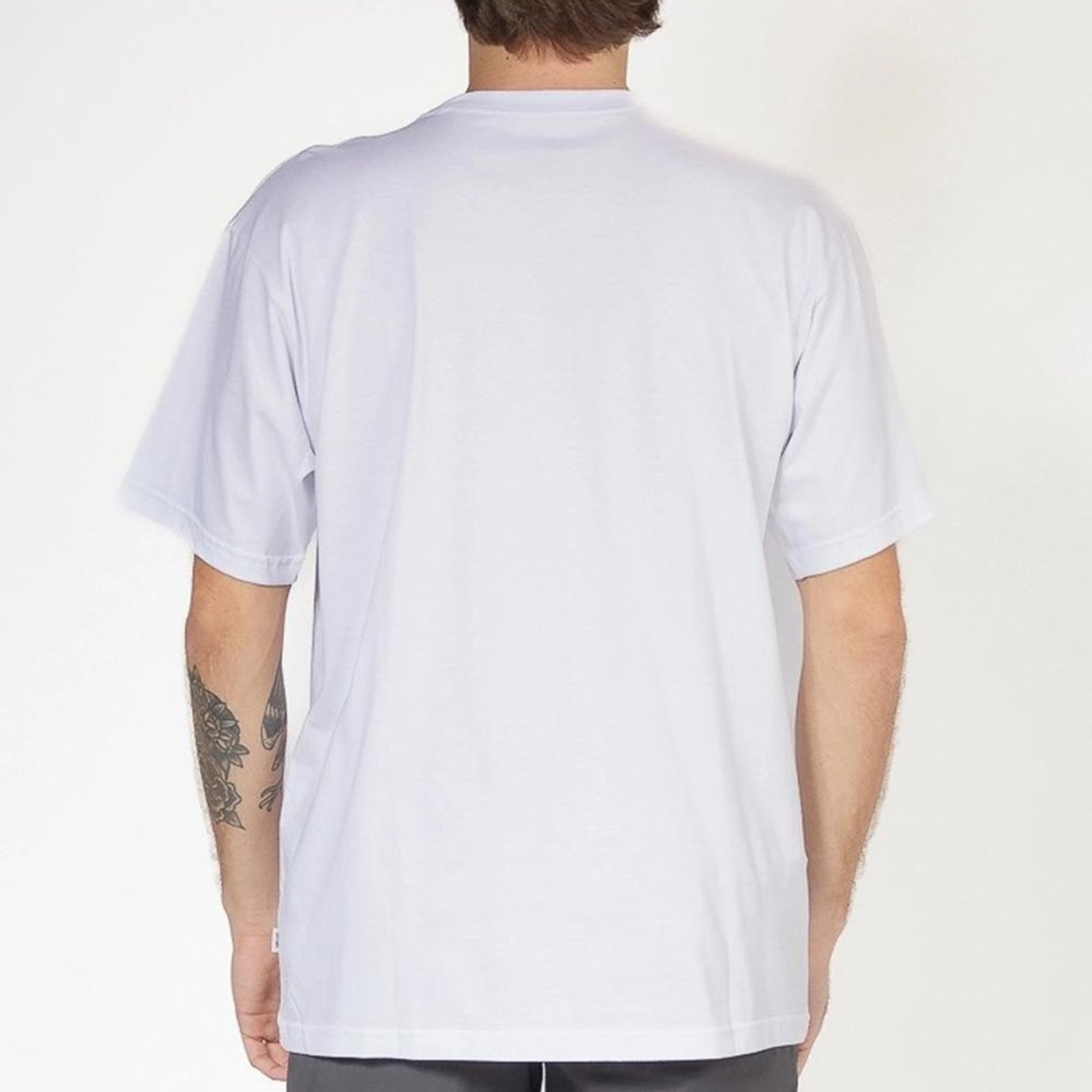 Vista 3 Camiseta Rip Curl Front Script GM SM26 Masculina White branco white Rip Curl branco white