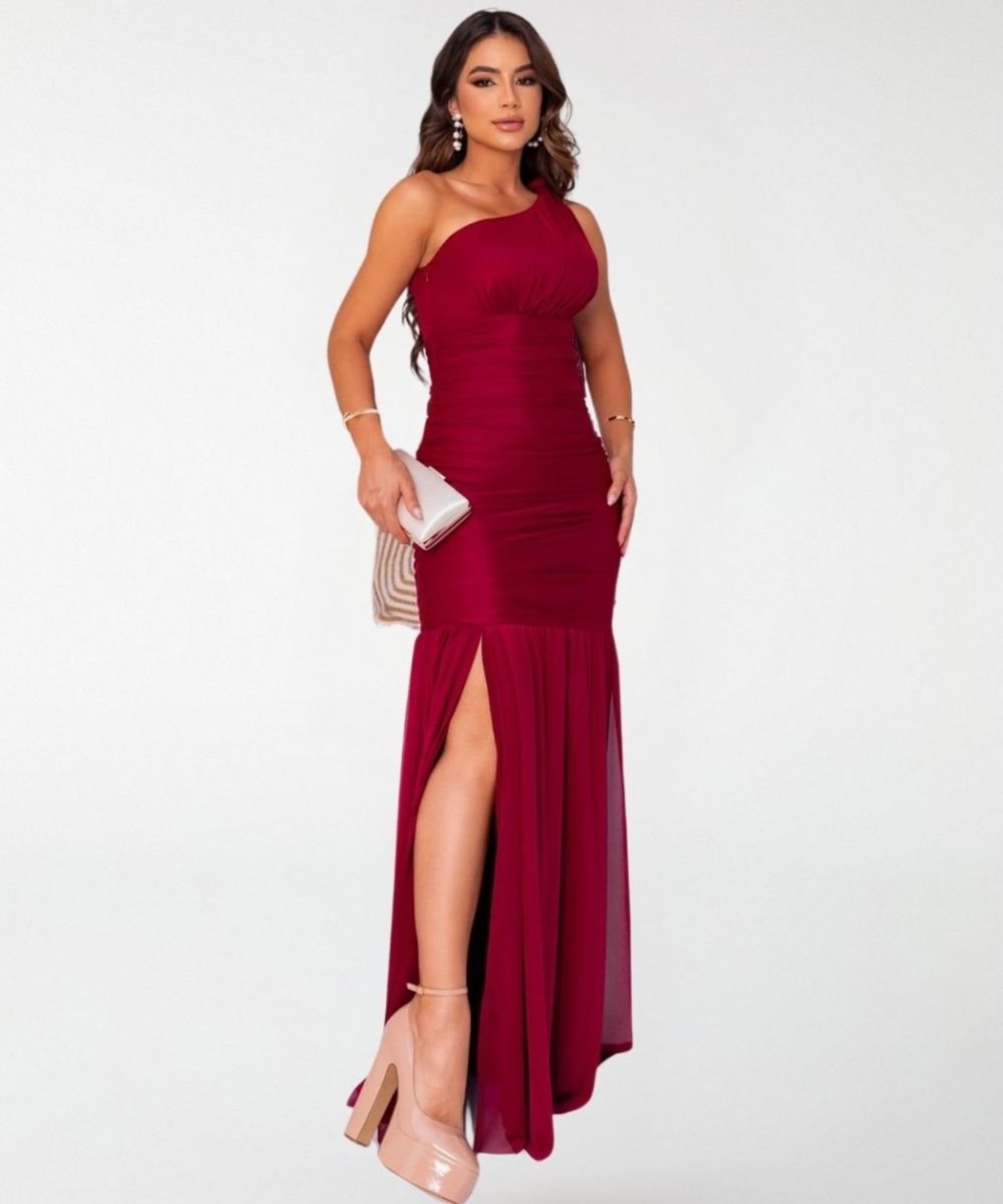 Vestido Longo Madrinhas 77VS Levosch Em Tule De Um Ombro Marsala