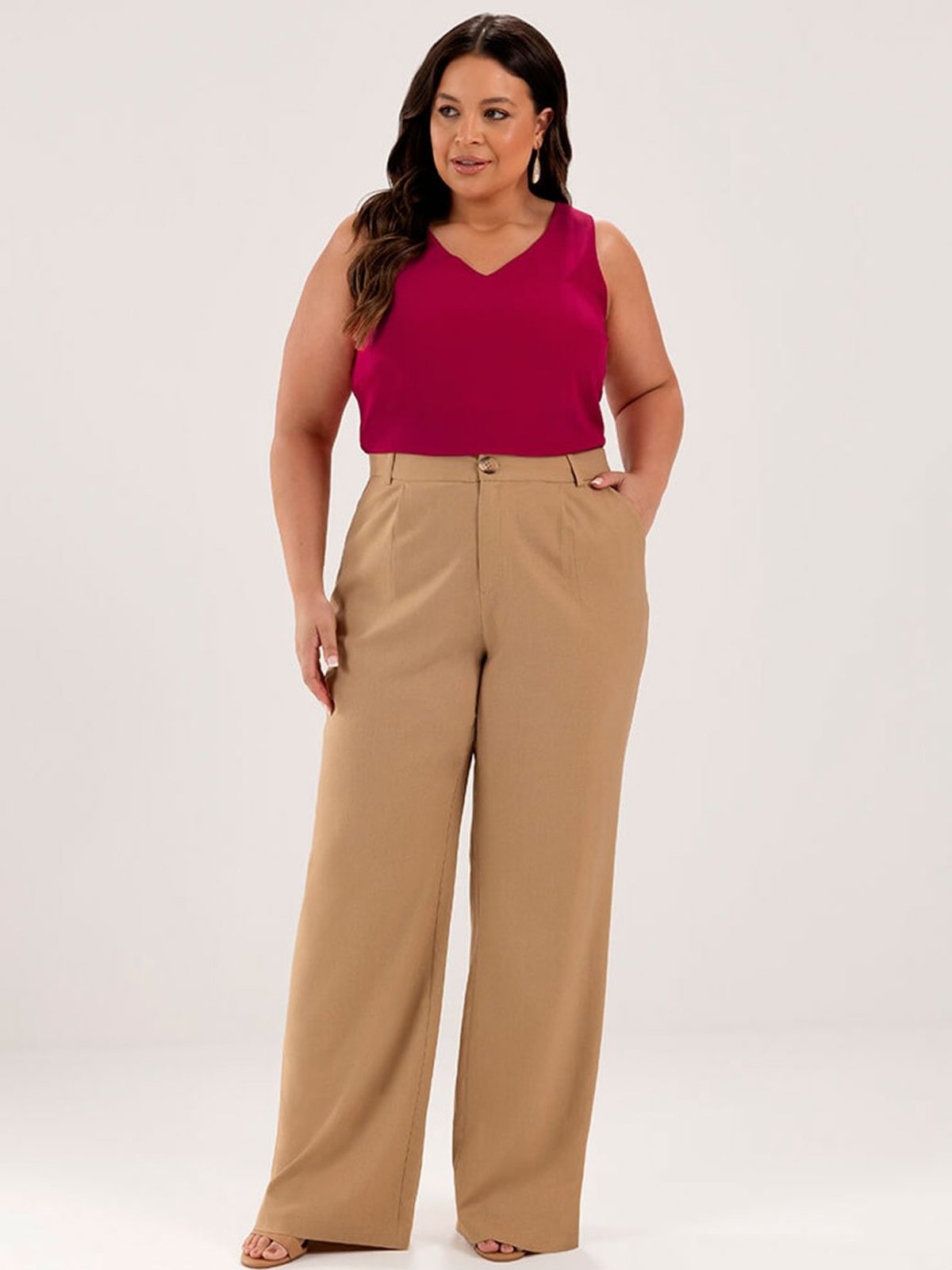 Calça Wide Leg de Linho Plus Size Mocha Mousse Tahuane