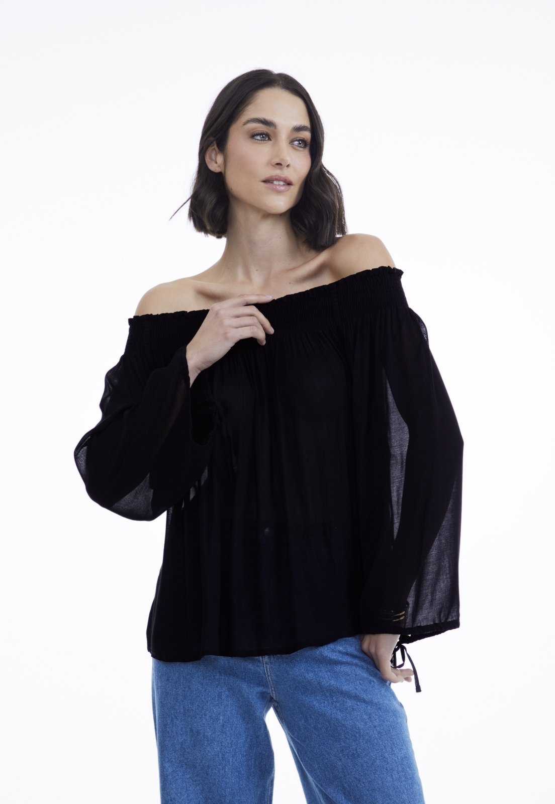 Vista 2 Blusa Viscose Traymon Ombro A Ombro preto Traymon preto