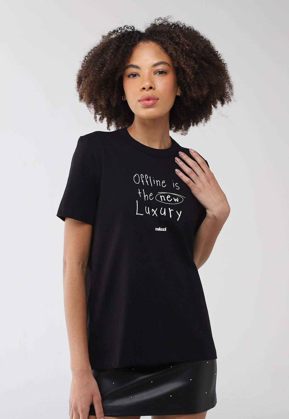 Camiseta Colcci Estampa Offline is the New Luxury Preta