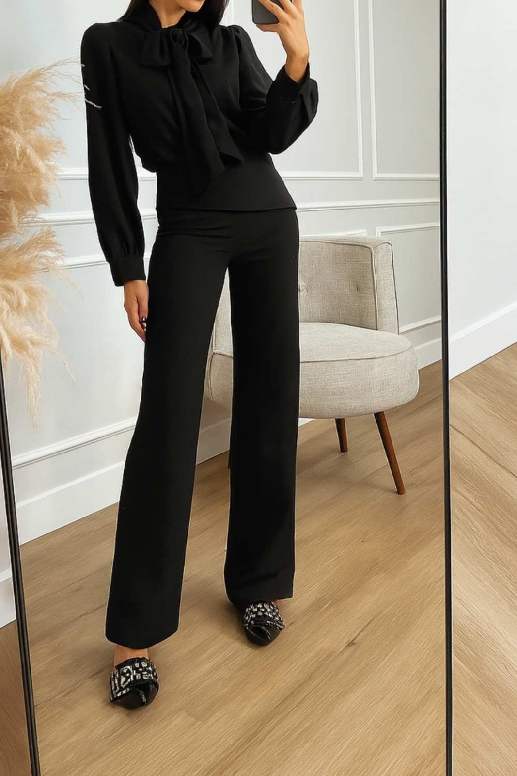 Vista 3 Blusa Vanibele Crepe preto Vanibele preto