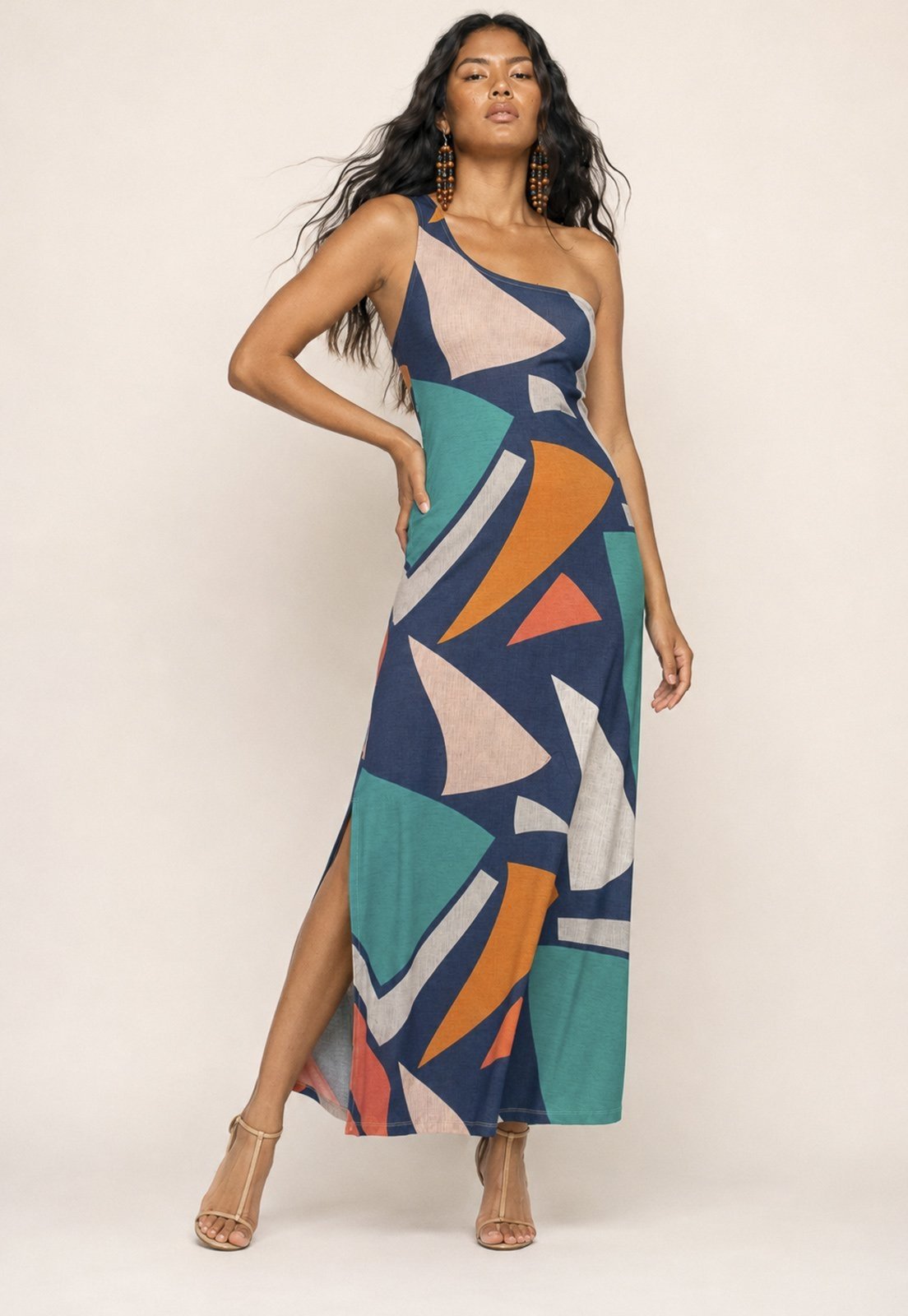 Vestido Amazonia Vital Longo Jandira Ombro Nu Fenda Lateral Geometrias do Tempo