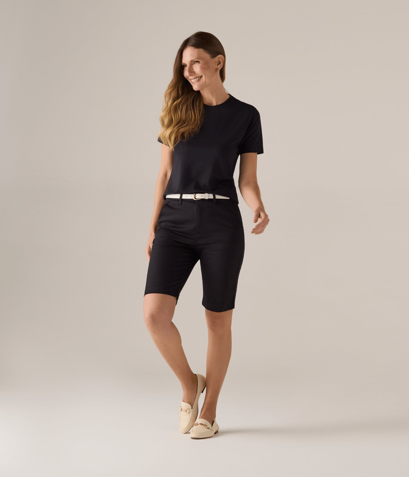 Bermuda Makenji Cos Social E Bolso-Faca Feminina Preta