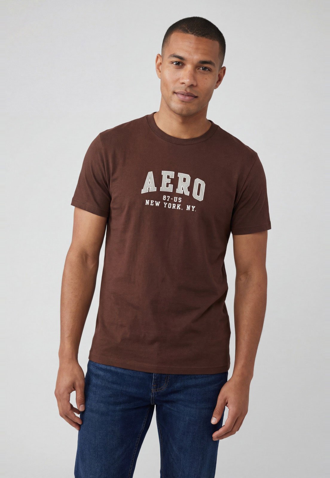 Camiseta Masculina Aeropostale Estampa Frontal Marrom