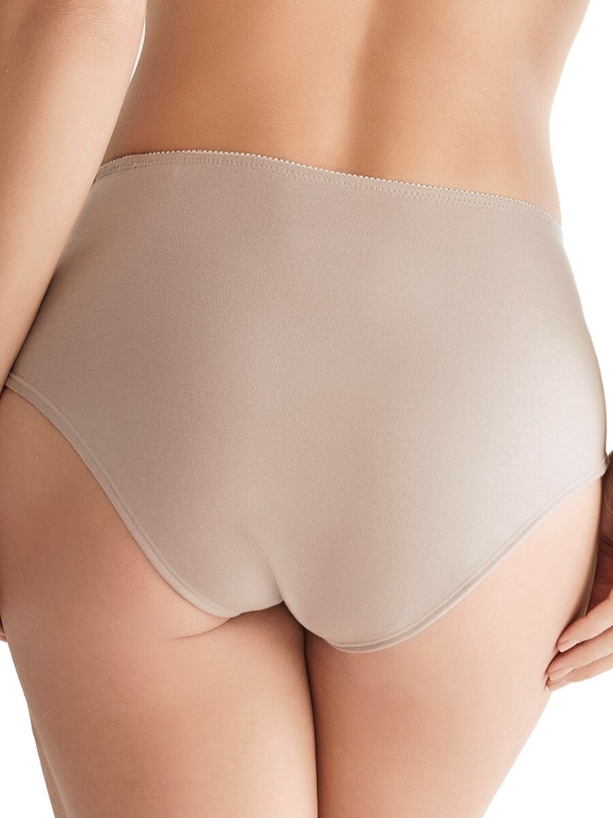 Vista 3 Calcinha Alta Star Maxi 206 Triumph 24648 bege Triumph bege