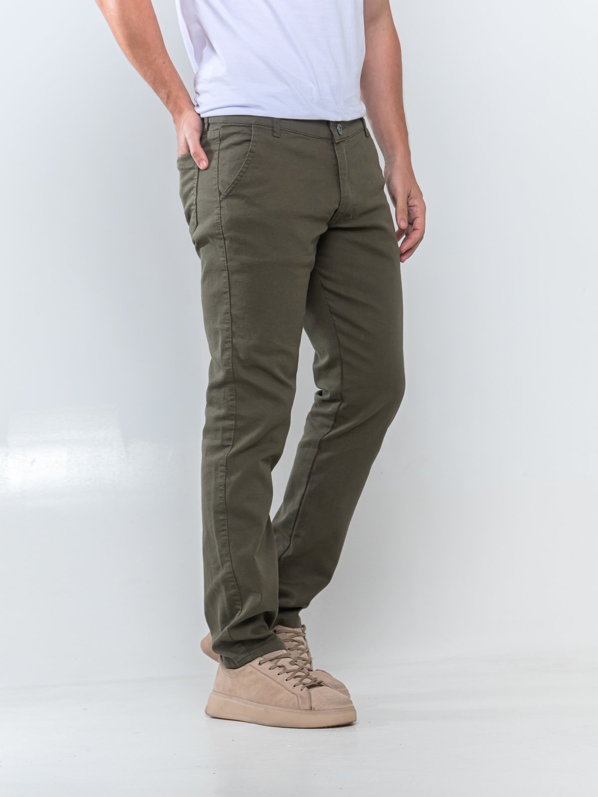 Vista 3 Calça Sarja Masculina Kovali Casual Premium Com Elastano Confortável Bolso-Faca Verde KOVALI FASHION STORE verde militar KOVALI FASHION STORE verde militar