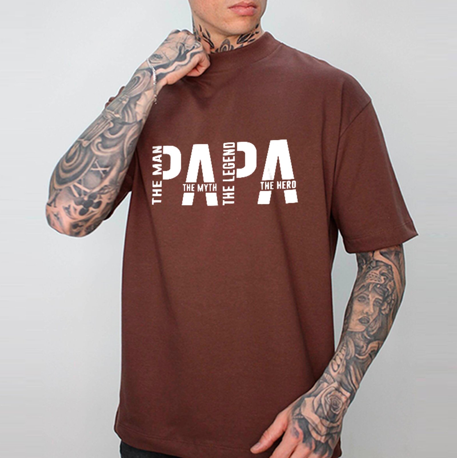 Camiseta Oversized Papa The Man Myth Legend Unissex Marrom