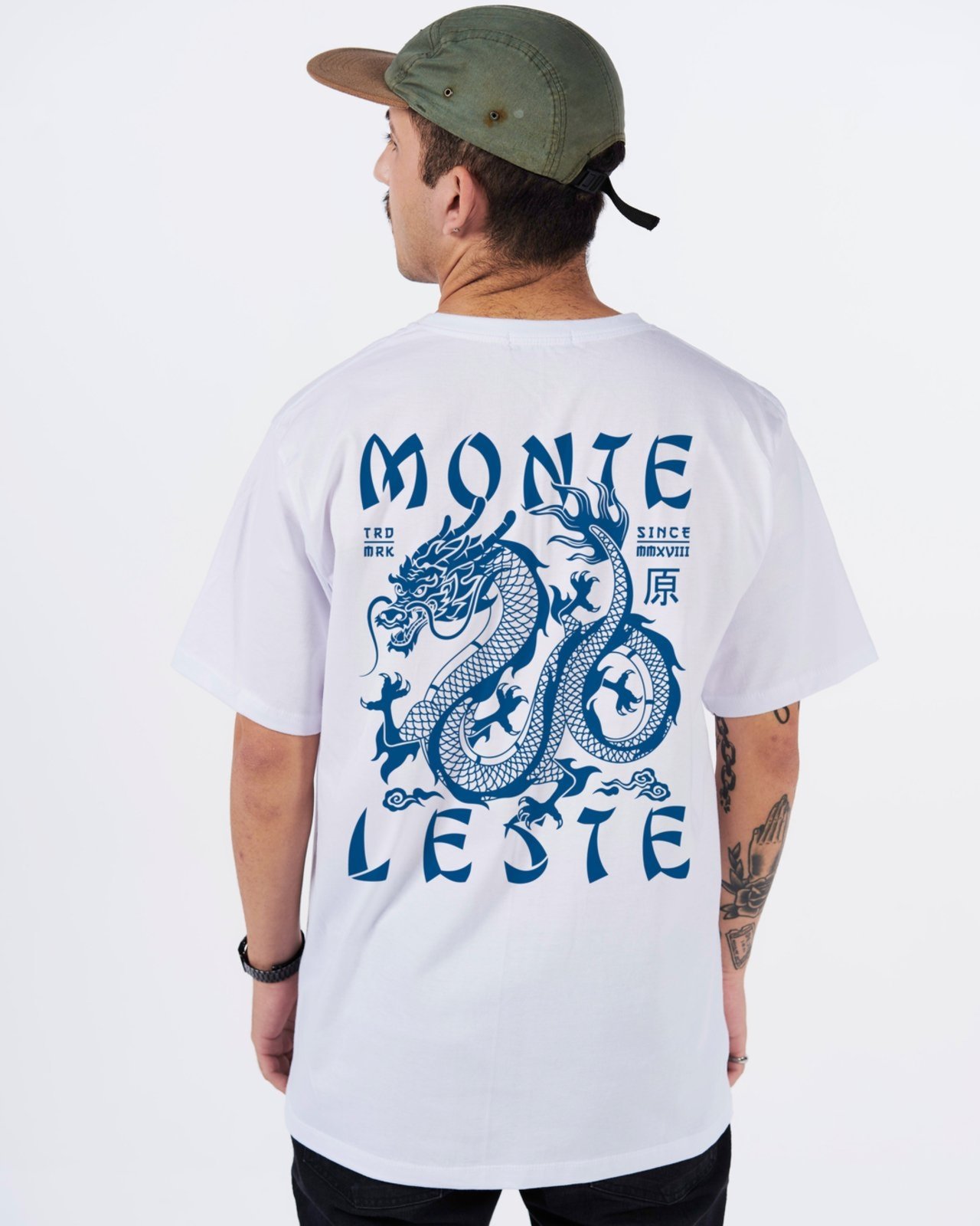 Camiseta Regular Estampada - China Branco