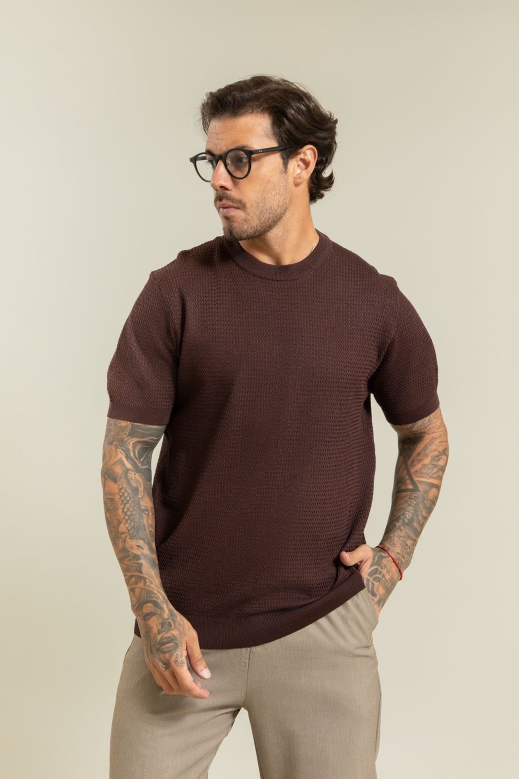 Camiseta de Tricot Masculina Básica em Viscose Marrom Dialogo