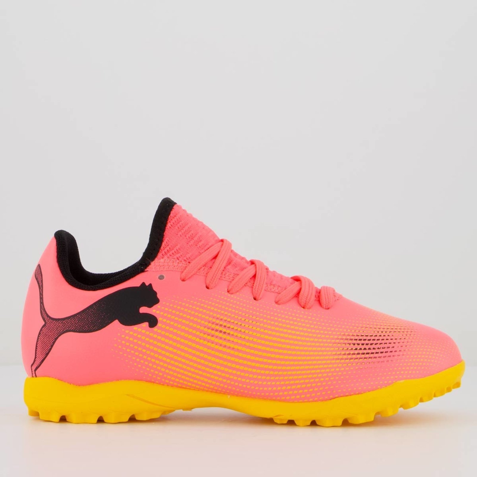 Chuteira Puma Future 7 Play IT PS BDP Futsal Juvenil Rosa