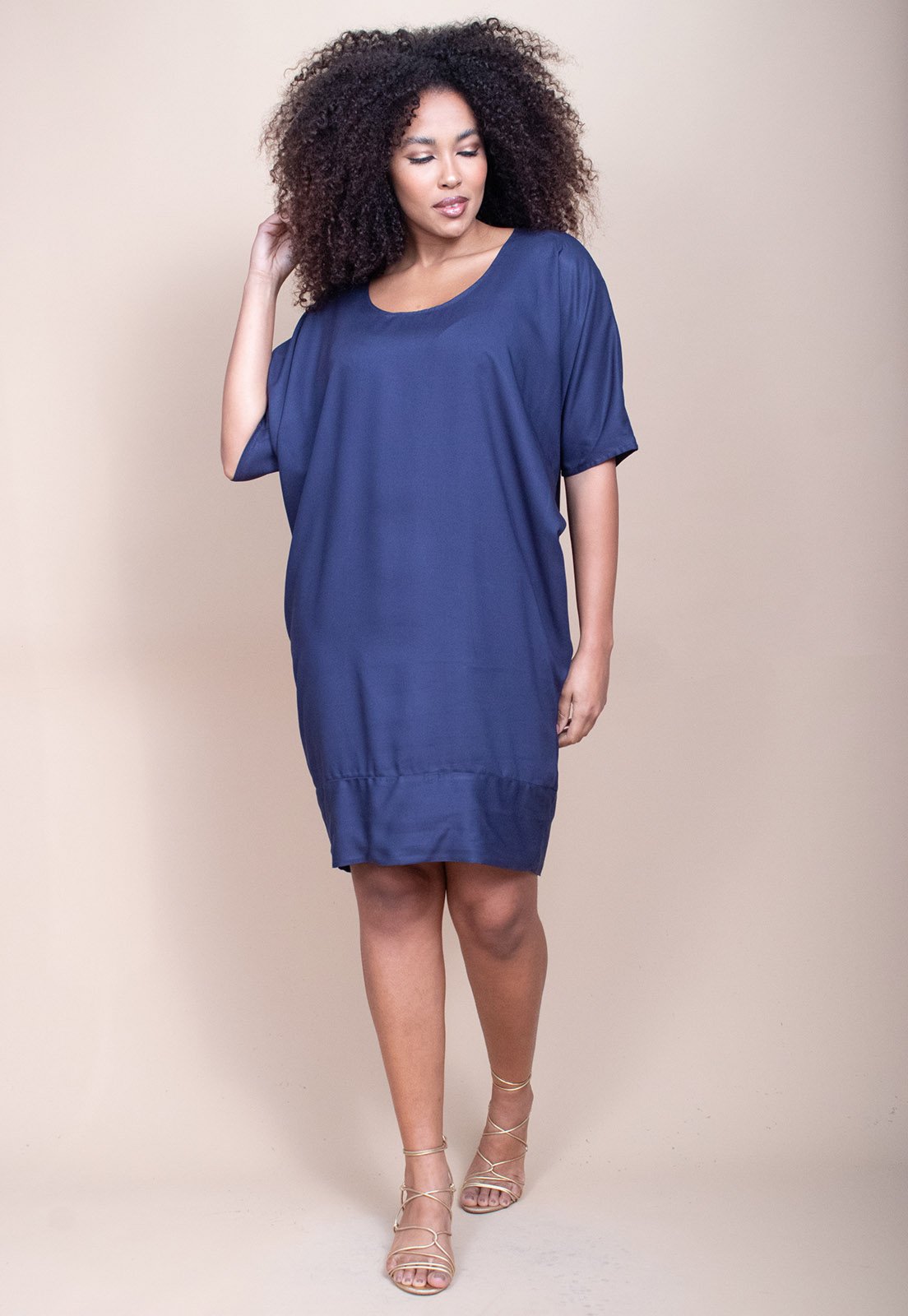 Vestido Cabanafree Curto Morcego Azul Marinho