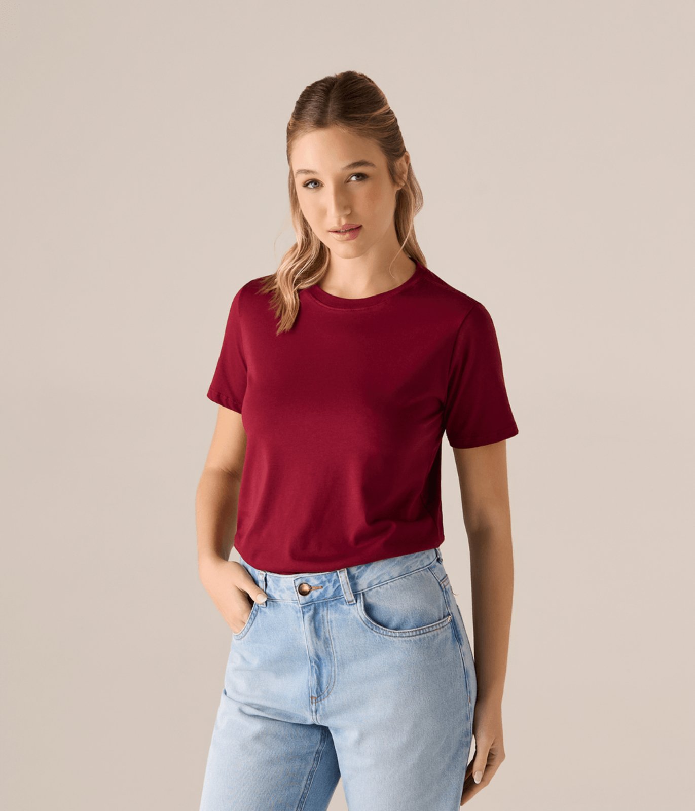 Blusa Makenji Pima Decote Careca Feminina Bordo