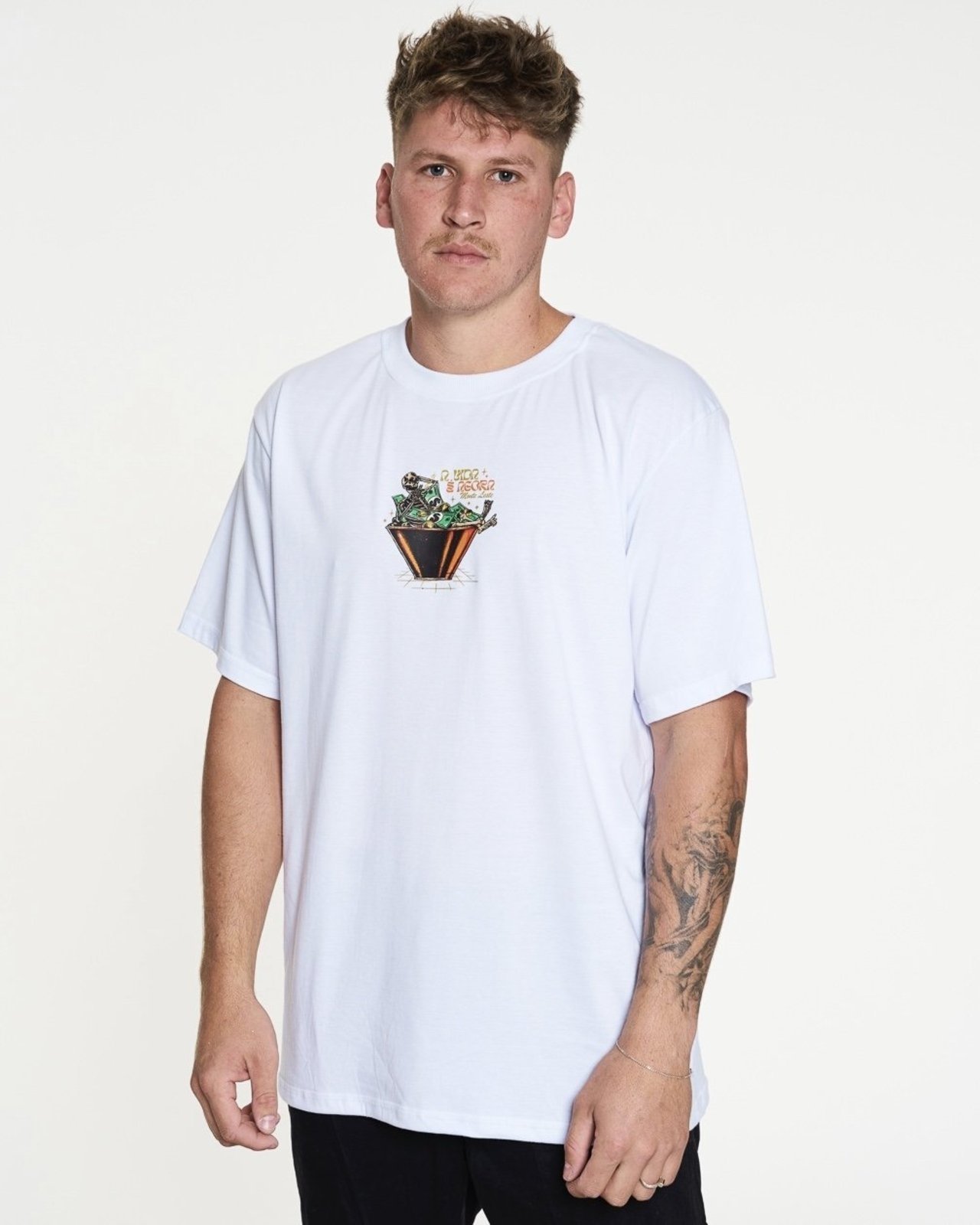 Camiseta Regular Estampada - Vida Branco