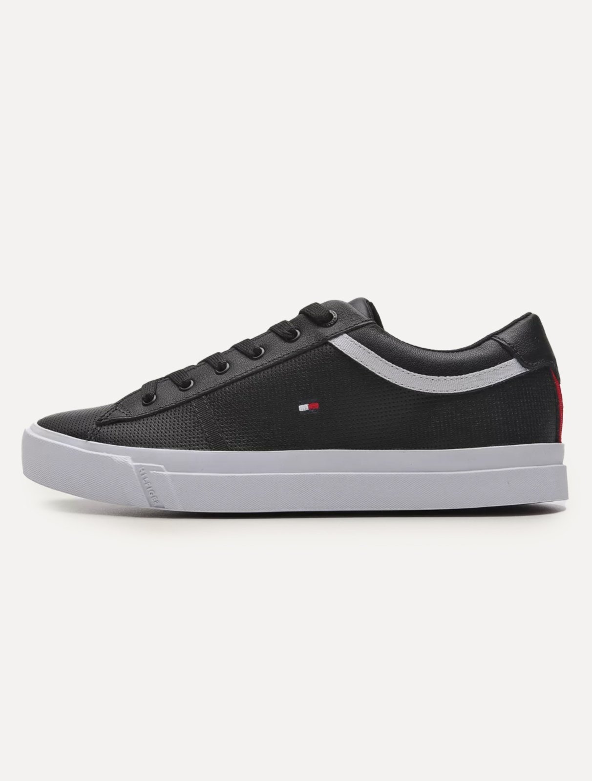 Tênis Tommy Hilfiger Masculino Jay 13A Iconic Puched Preto