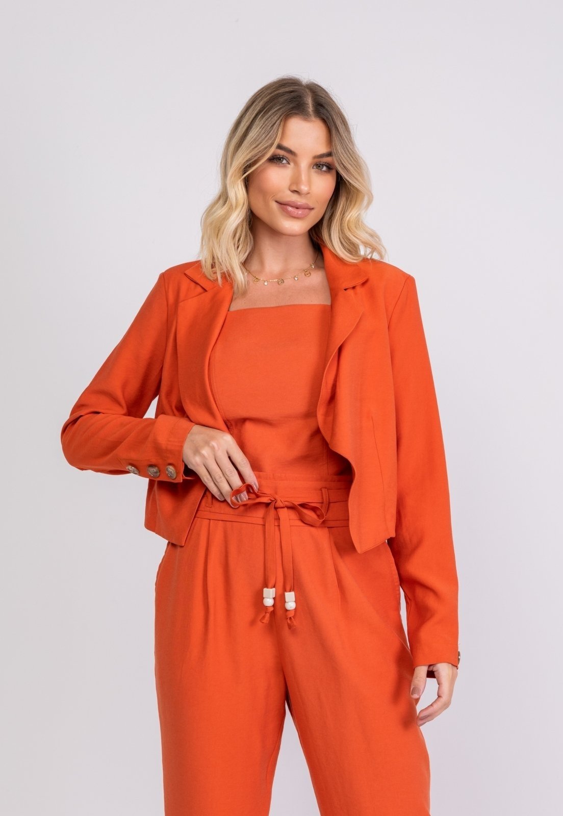 Casaco Cropped Alfaiataria Assimétrico Salvatore laranja
