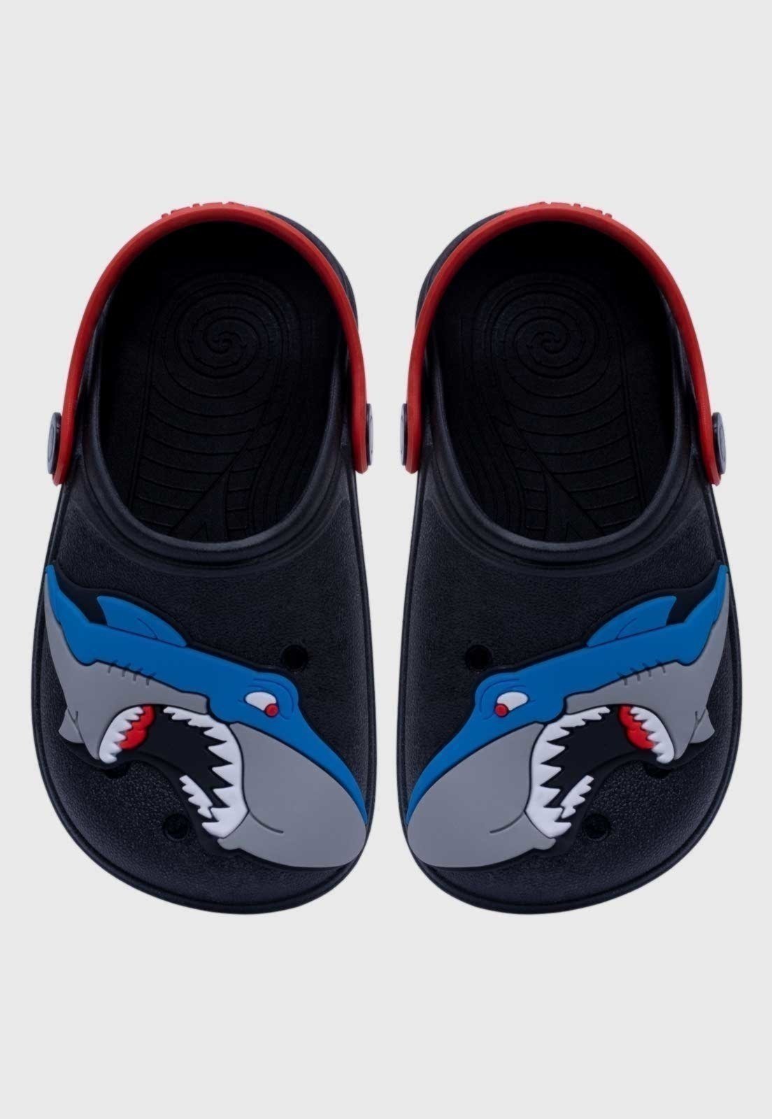 Vista 3 Infantil - Kit Babuche Tubarão Preto e Óculos de Sol Azul com Capinha Pópidí preto azul Pópidí preto azul