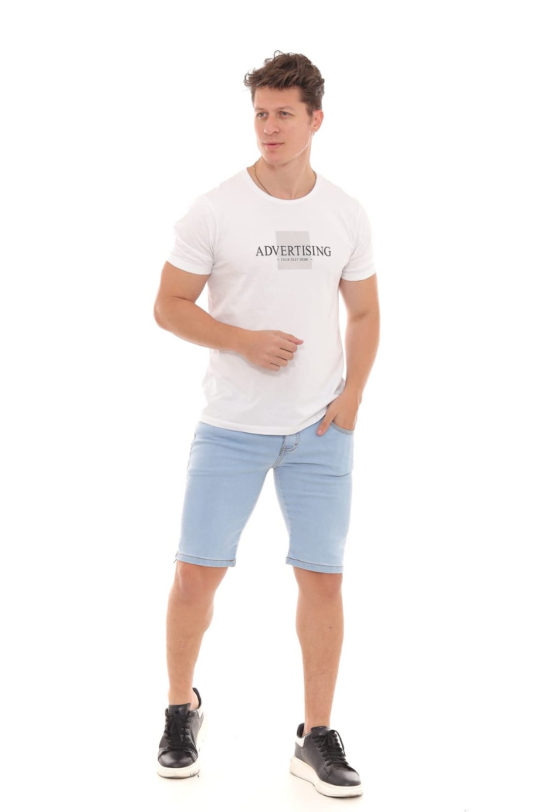 Bermuda Jeans Masculina com Lavagem Clara e Estilo Casual