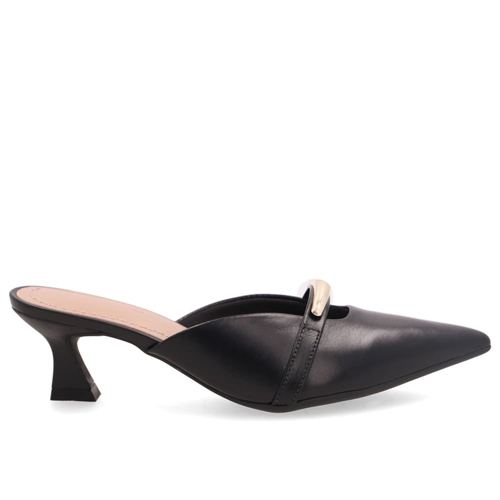 Mule De Couro Preto Com Salto Kitten Heel E Enfeite Dourado