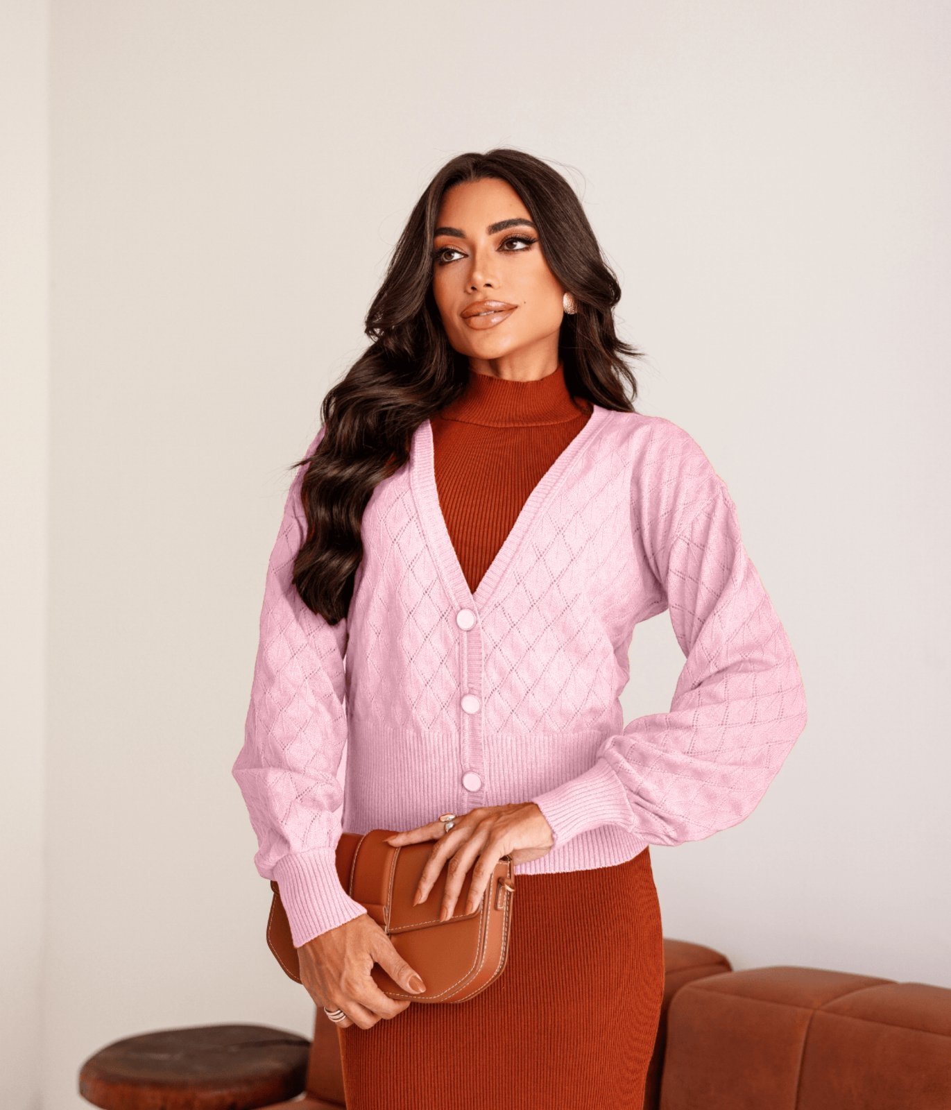 Casaco Cherry Line Botão Manga Longa Tricô Textura Rosa Claro