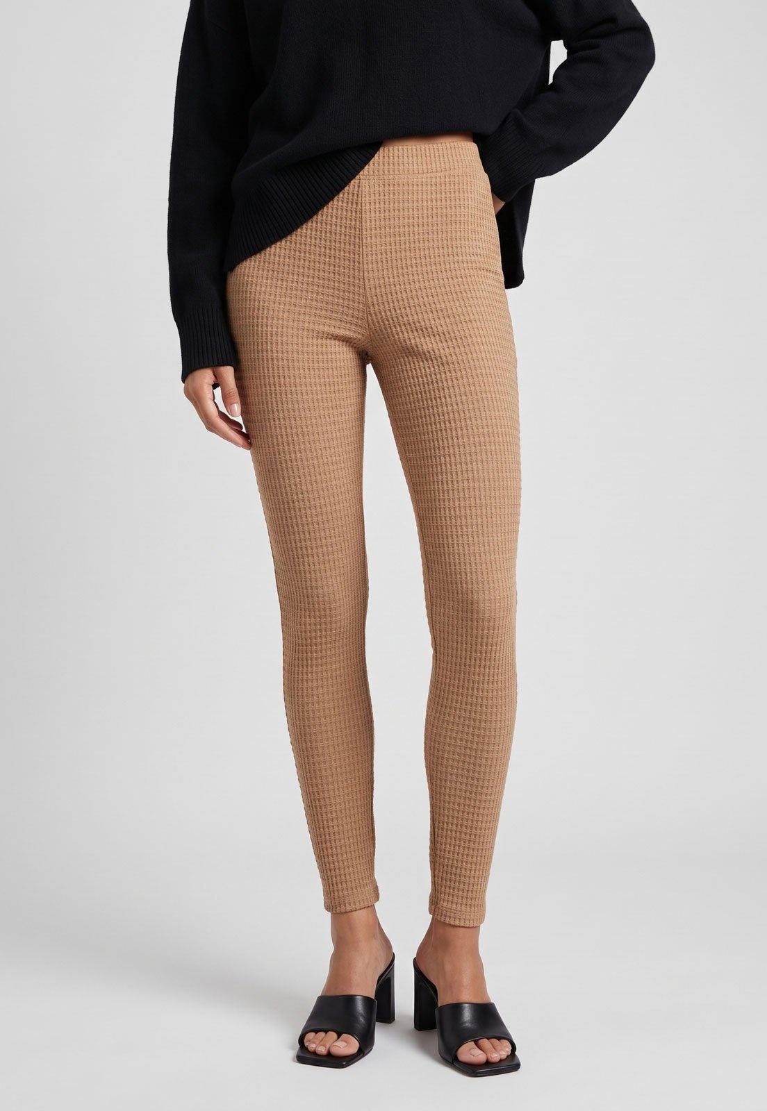 Calça Legging Feminina Lança Perfume Cintura Alta Bege