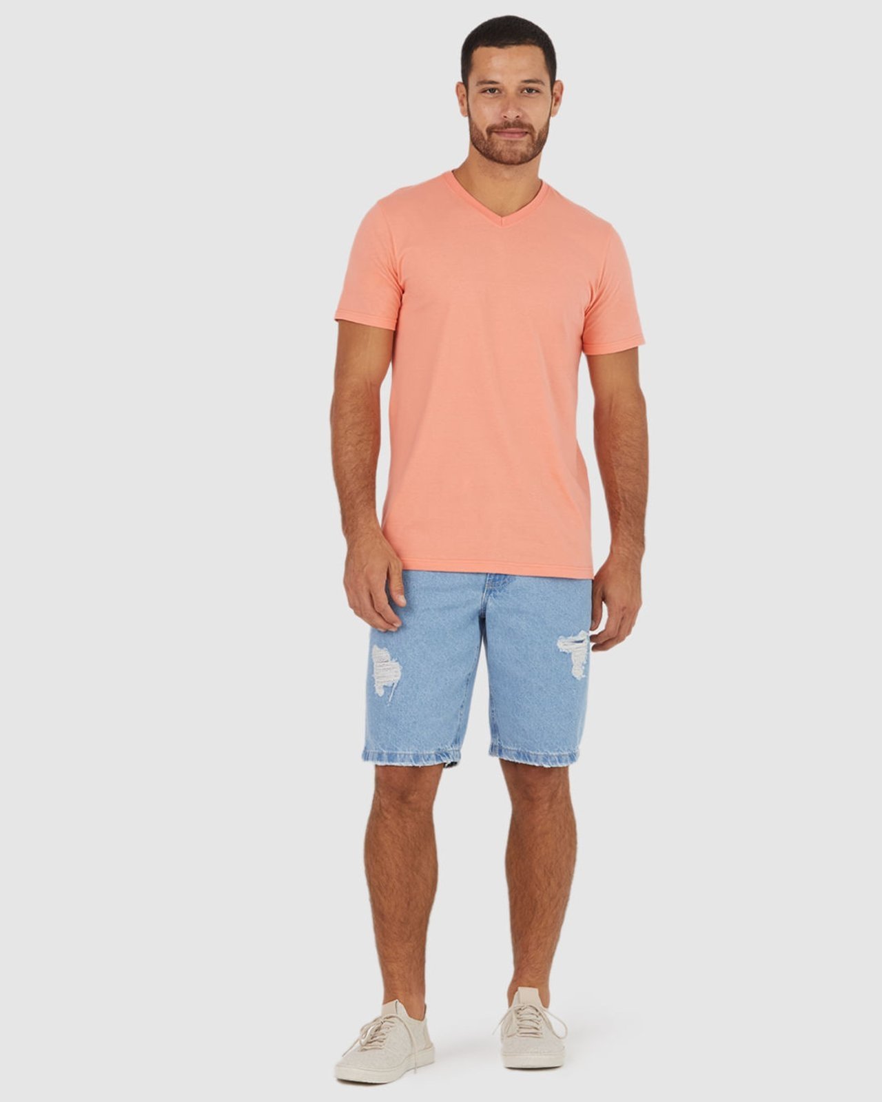 Camiseta Básica Masculina Gola V Em Algodão