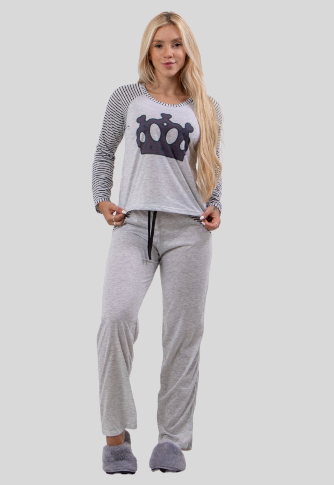 Pijama Feminino com Estampa de Coroa e Mangas Listradas Preto