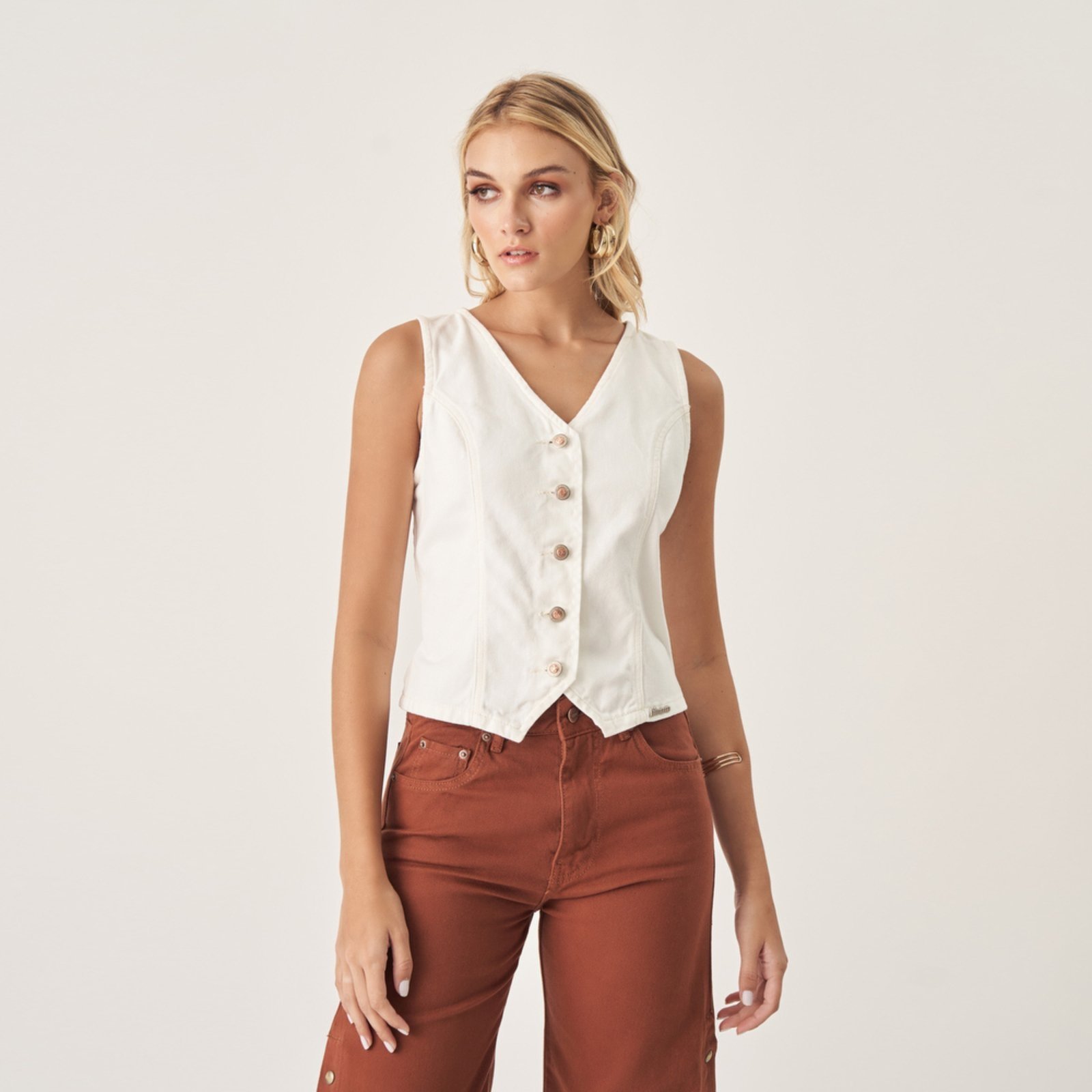 Colete Jeans Recortes Decote V