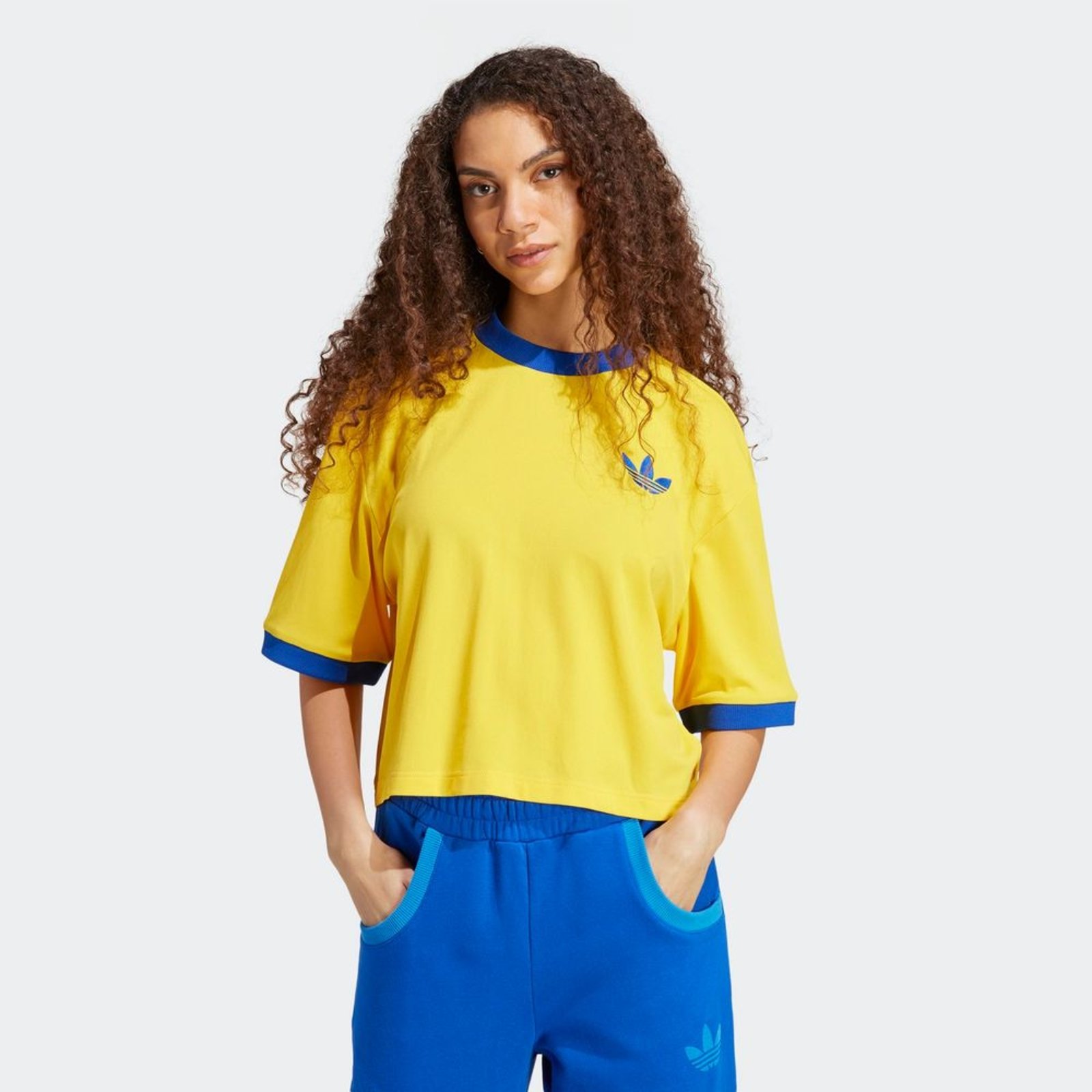 Adidas Camiseta Cropped Algodão Vibrant Print 3-Stripes