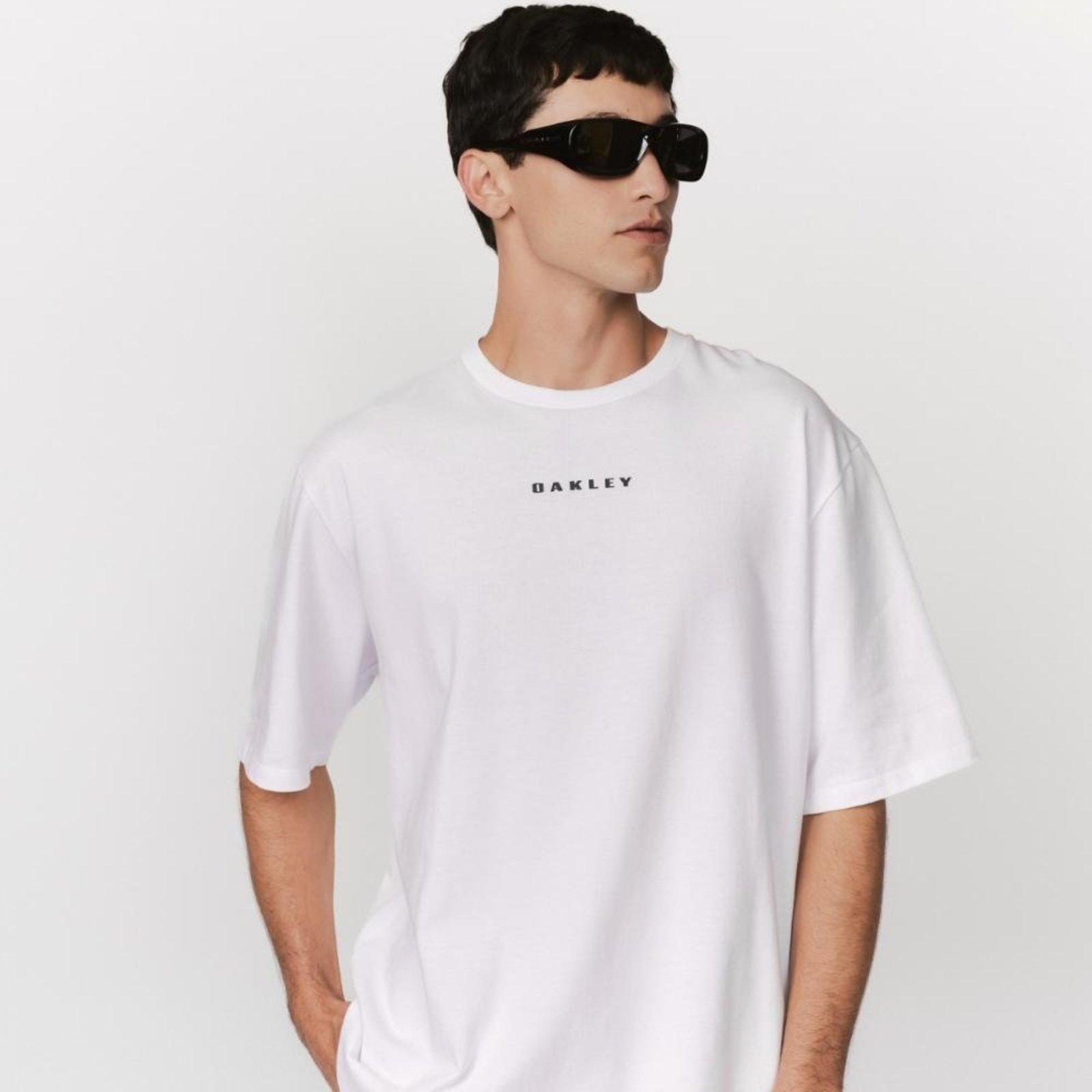 Camiseta Oakley Big Skull Tee Branco