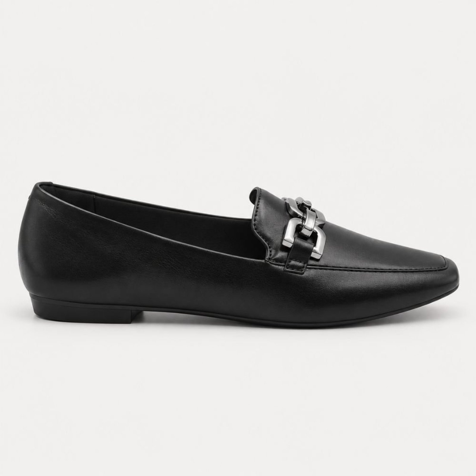 Mocassim Zatta Detalhe de Fivela Magda Preto