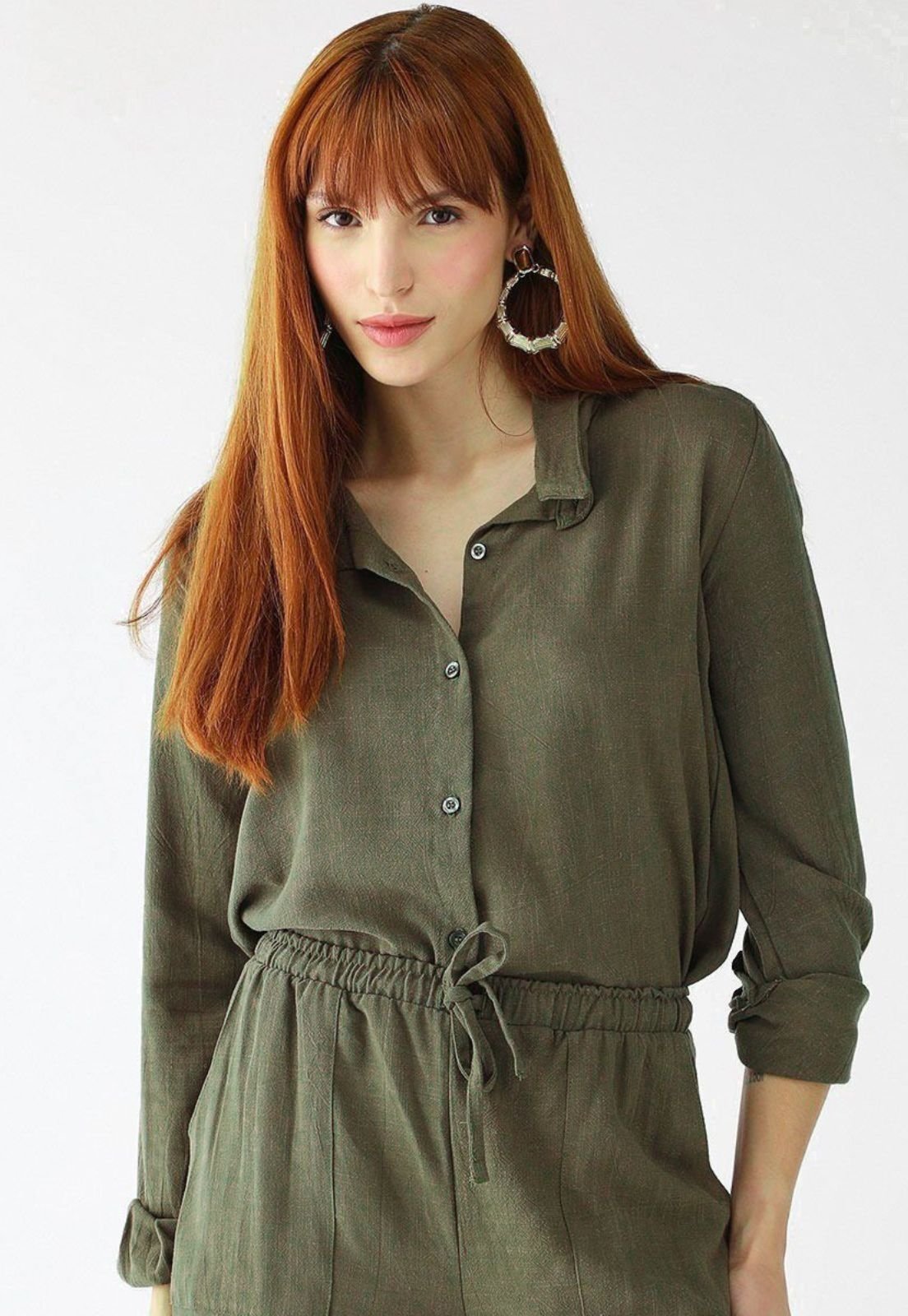 Camisa feminina de linho 77vs Levosch Alongada Verde Militar