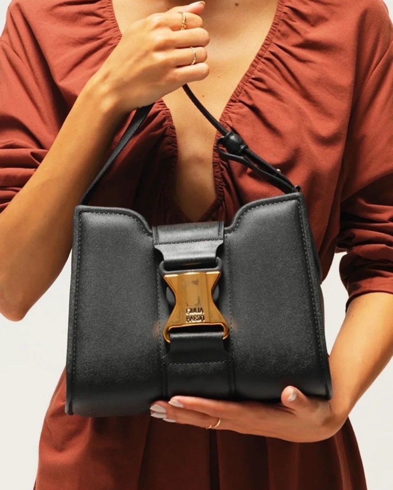 Bolsa Tiracolo Tassia
