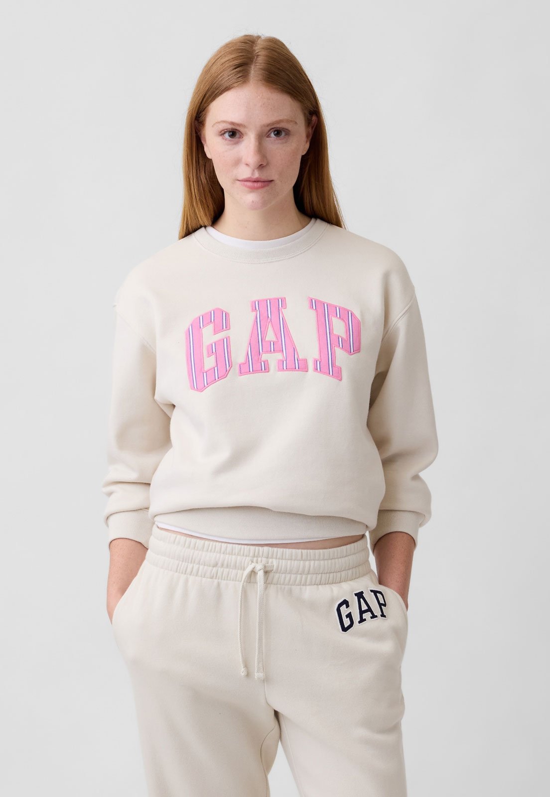 Blusa de Moletom Feminina GAP New Heritage Crew Bege