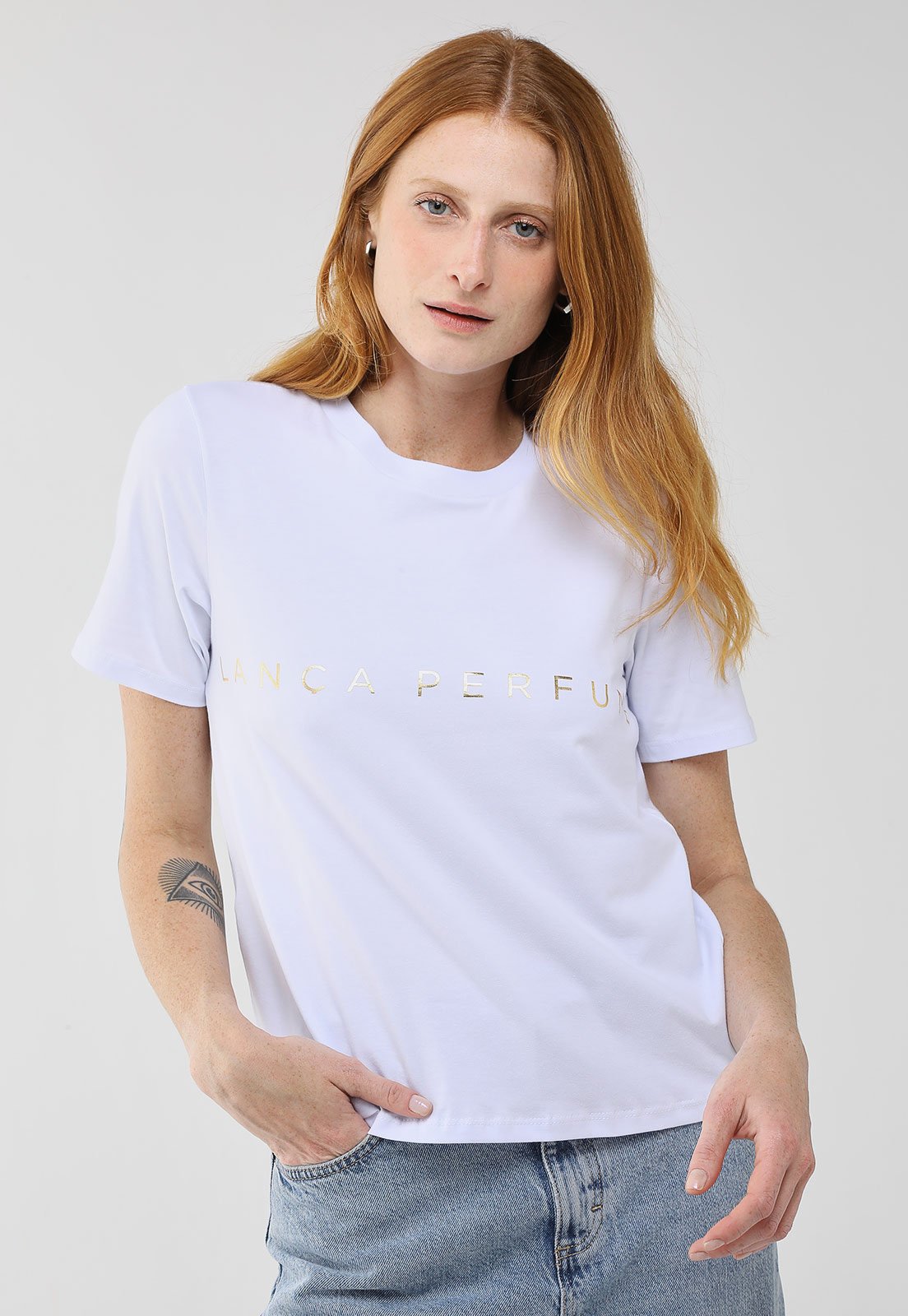 Camiseta Feminina Lança Perfume Estampa Metalizada Branca