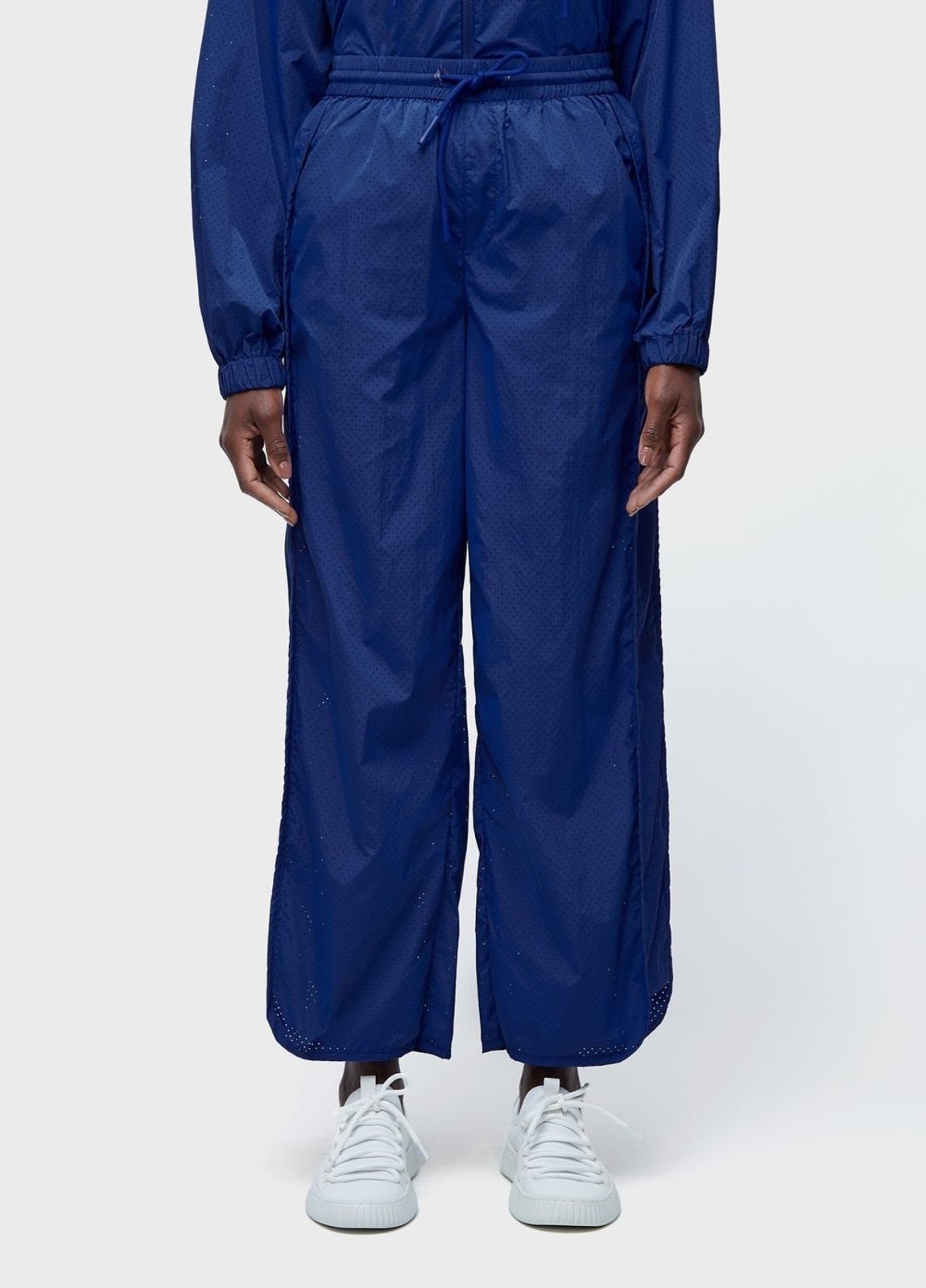 Calça superlight microfuros OSKLEN