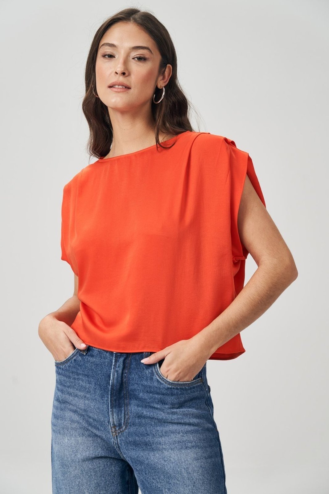 Blusa Detalhe Pregas Feminina Acostamento