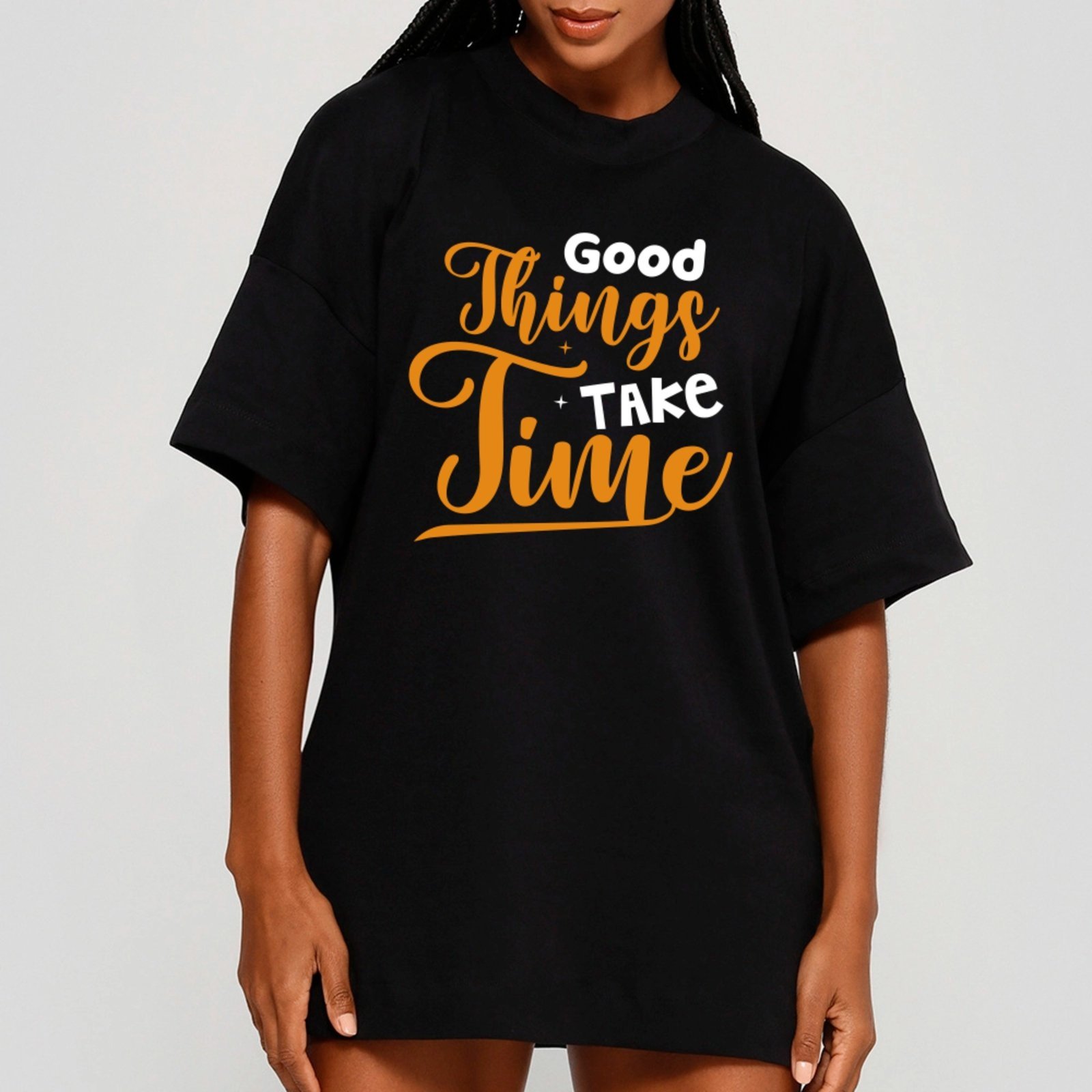 Camiseta Ousy Good Things Take Time Oversized Unissex Preto