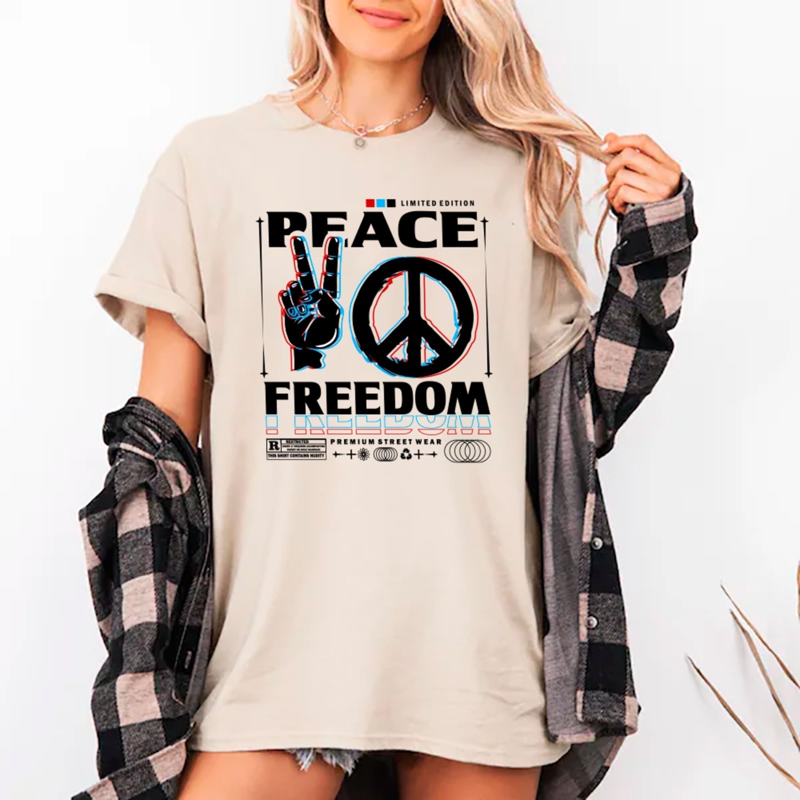 Camiseta Ousy Unissex Peace Freedom Premium Básica Off White